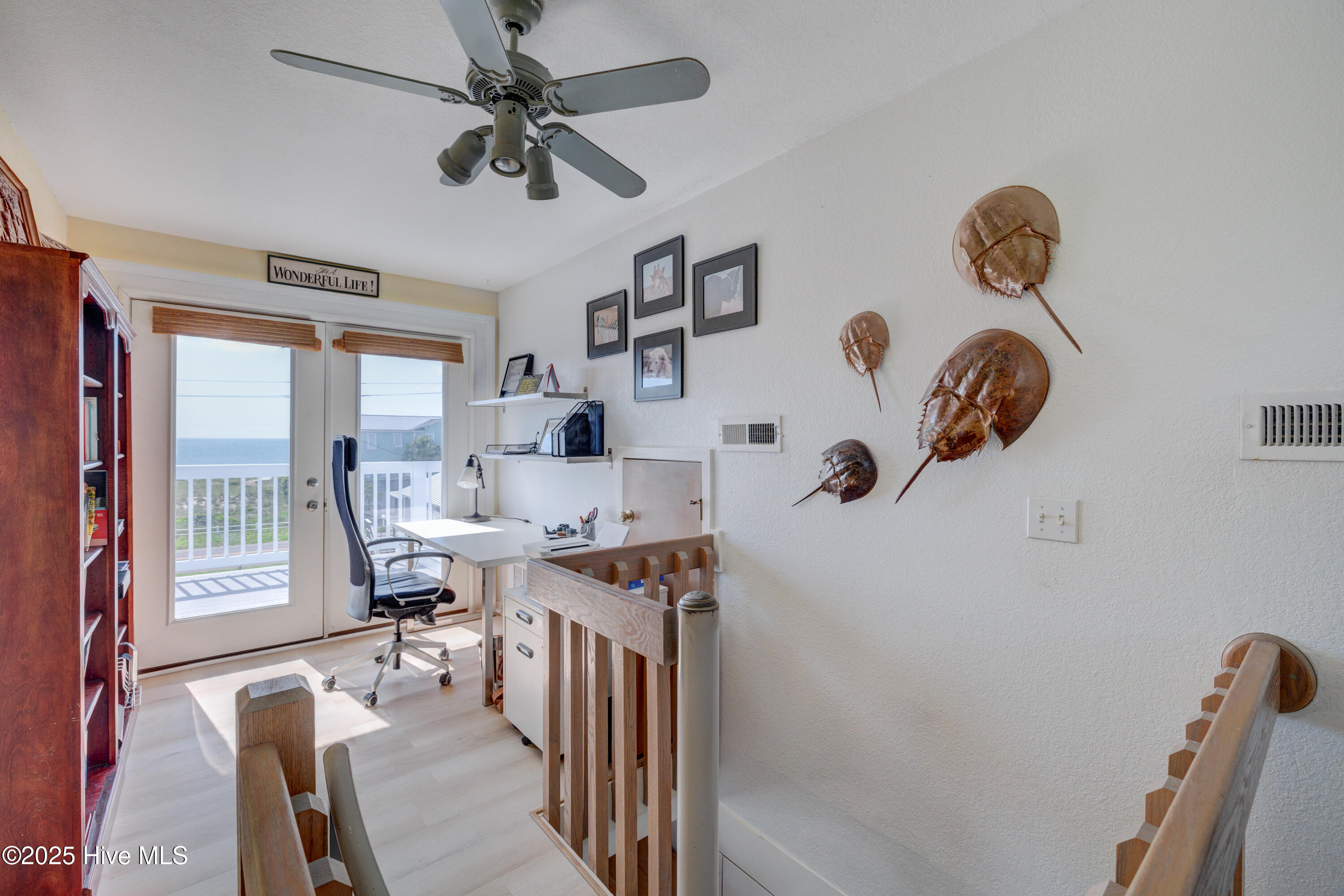 100515137 | Photo 46