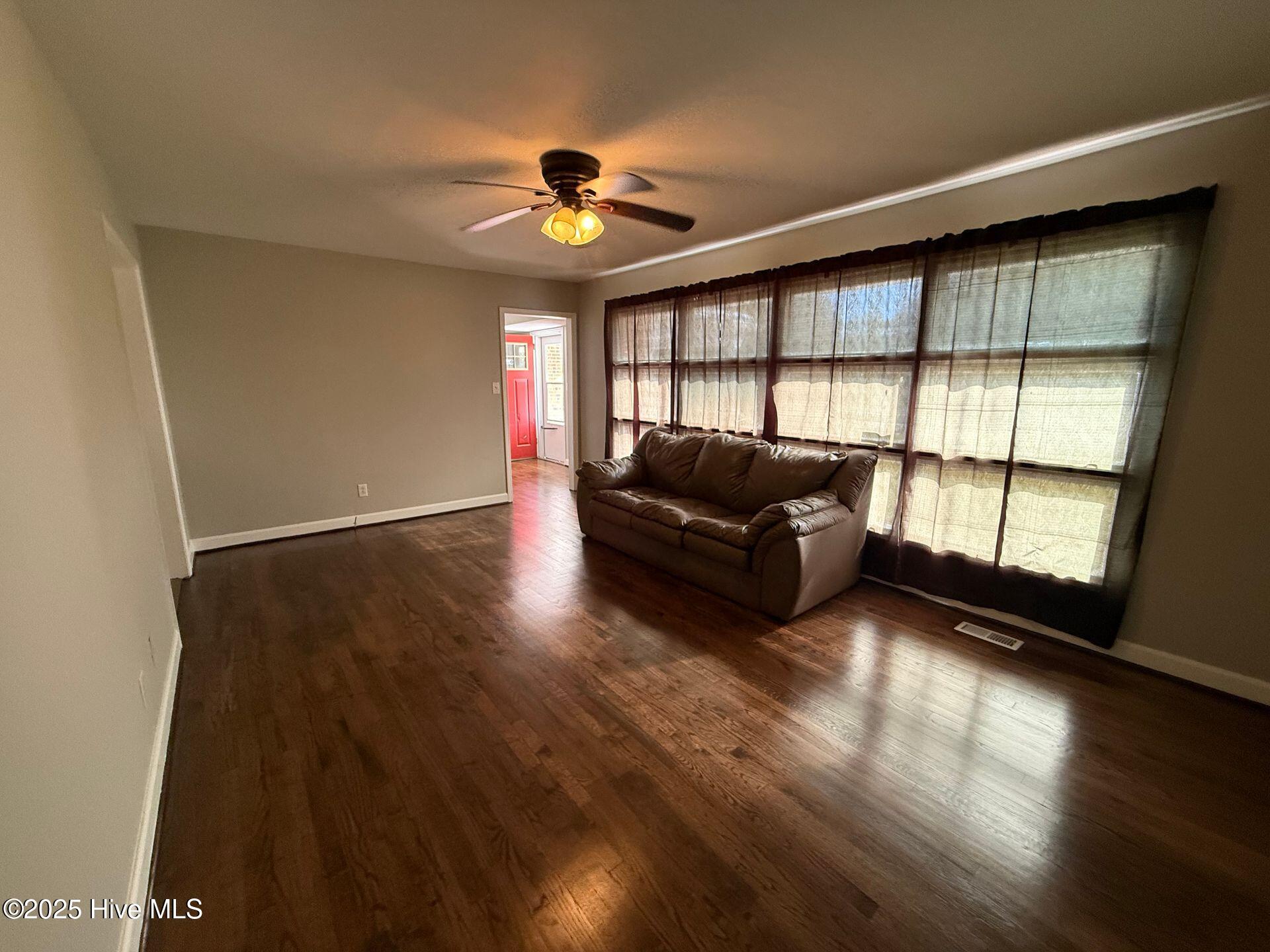 1155 Lake Cole Road,Midway Park