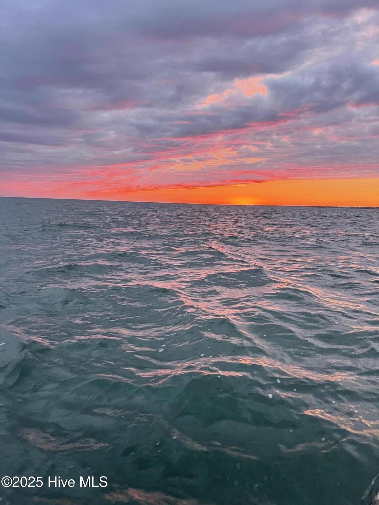 100507283 | Photo 26