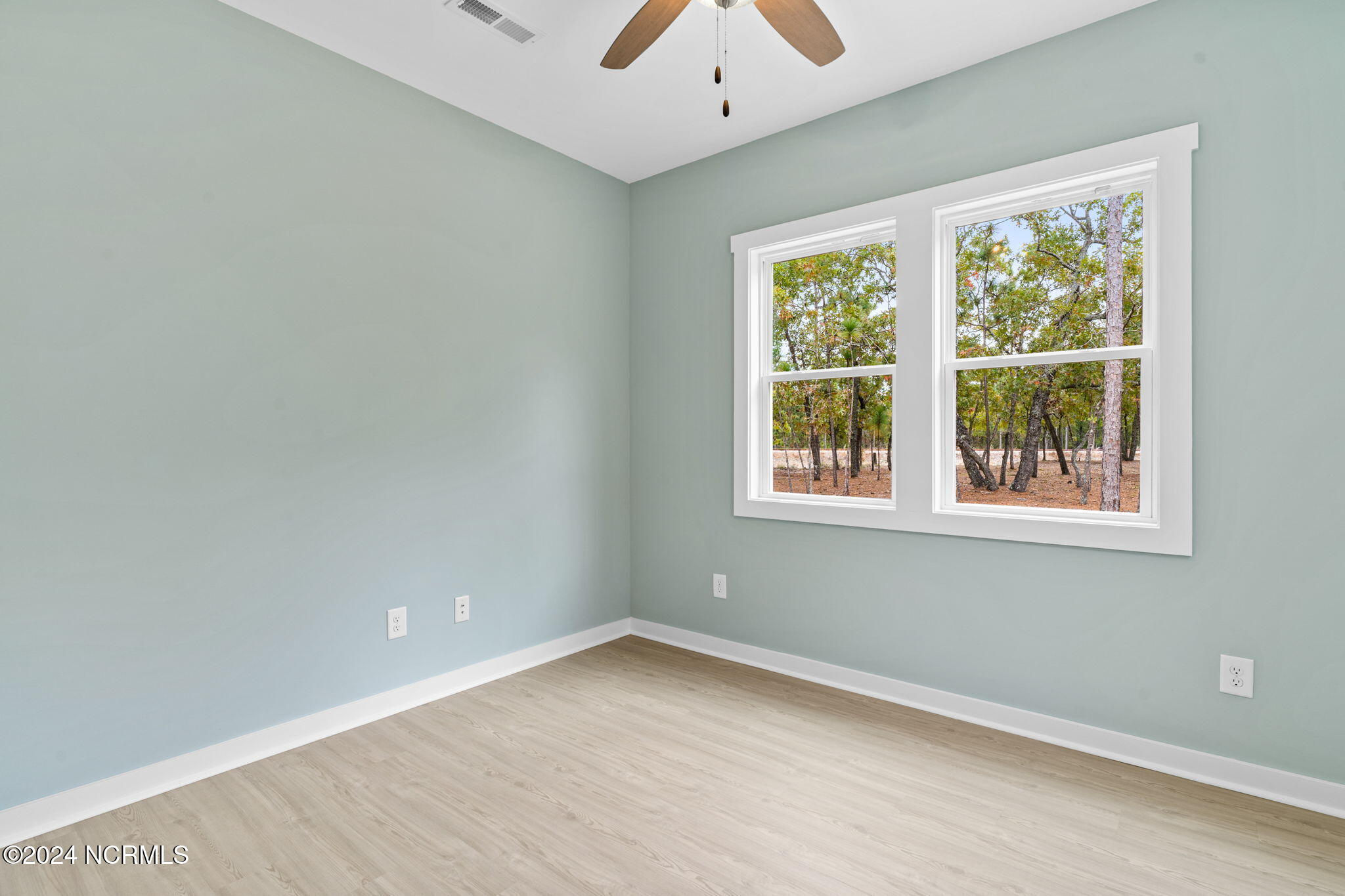 100547531 | Photo 22