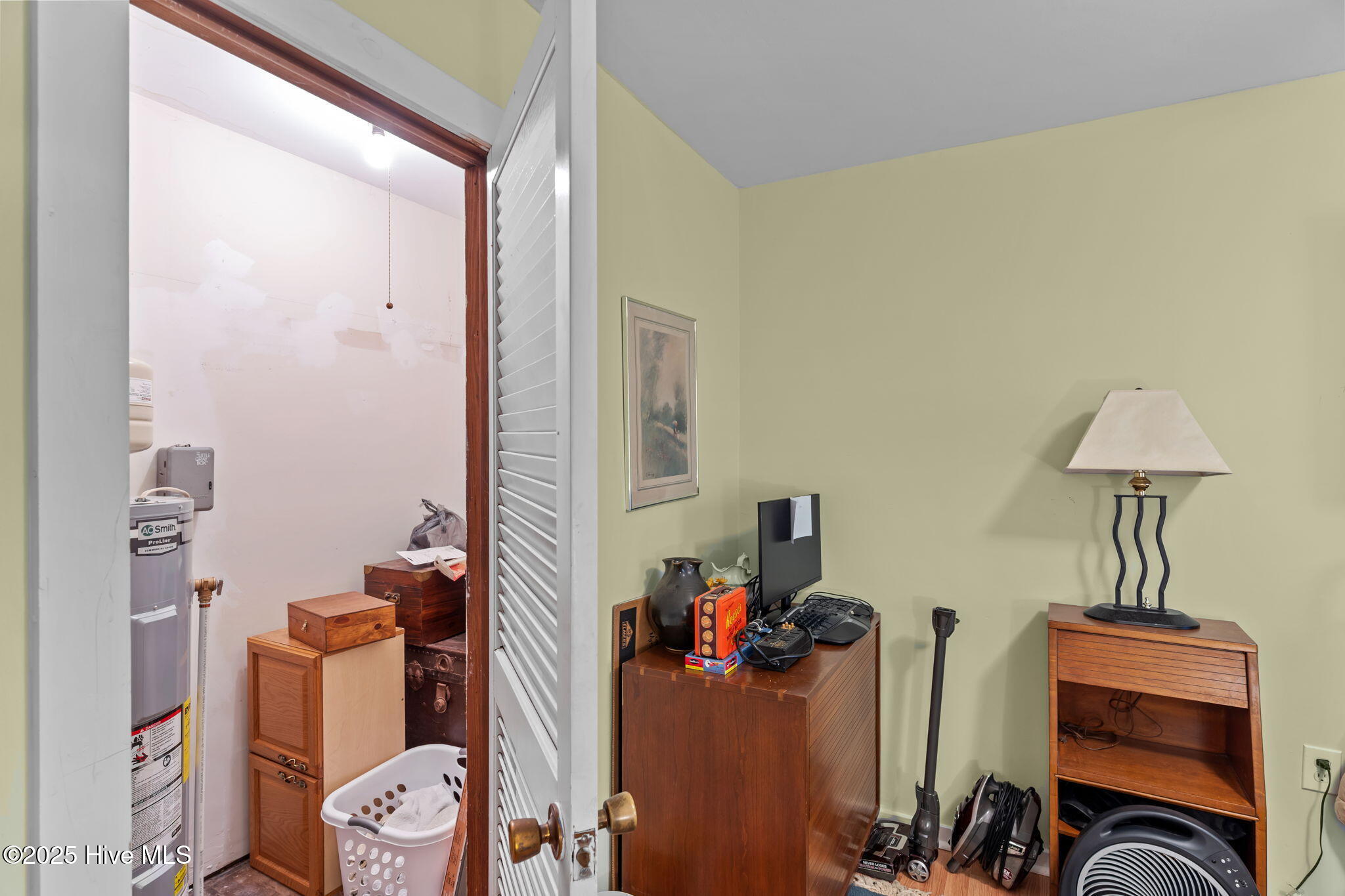 100536302 | Photo 35