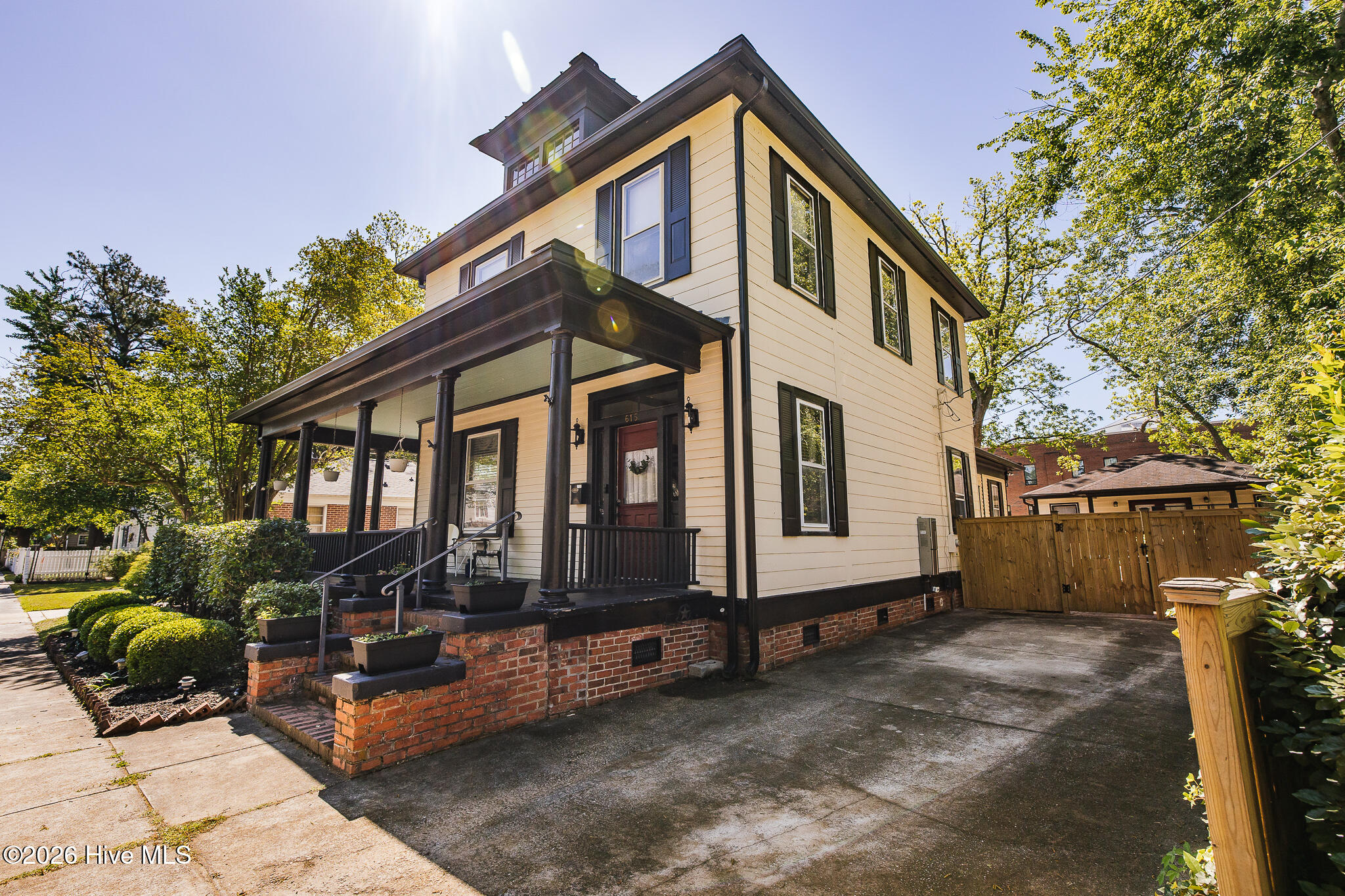 615 New Street,New Bern