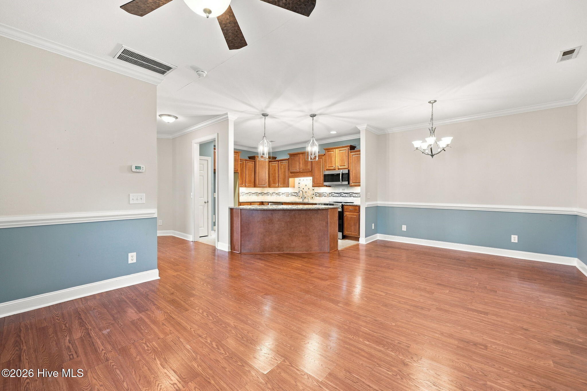 Exterior photo of 1904 Cambria Drive B, Greenville, NC 27834. MLS: 100597714