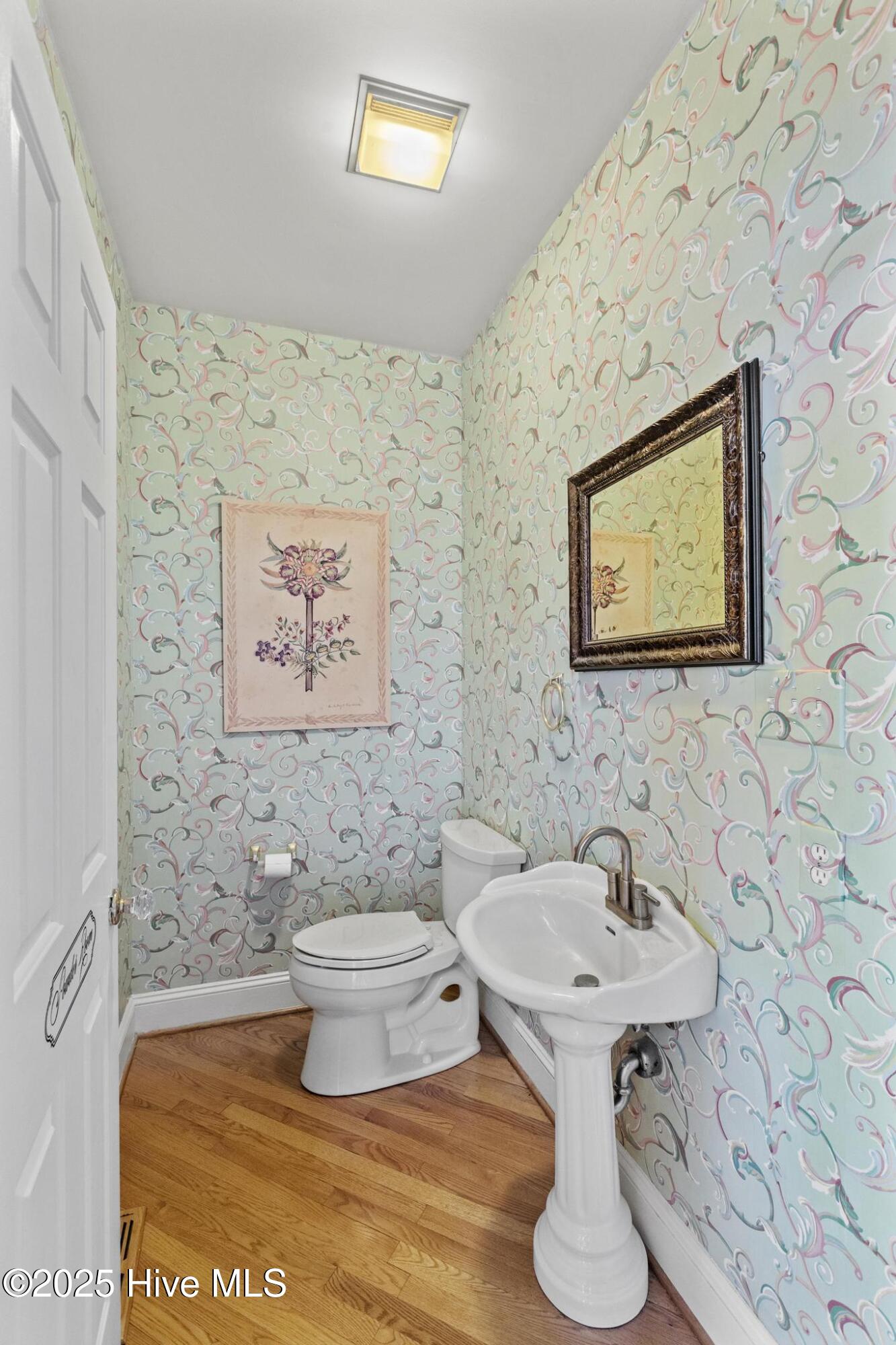 100508292 | Photo 29