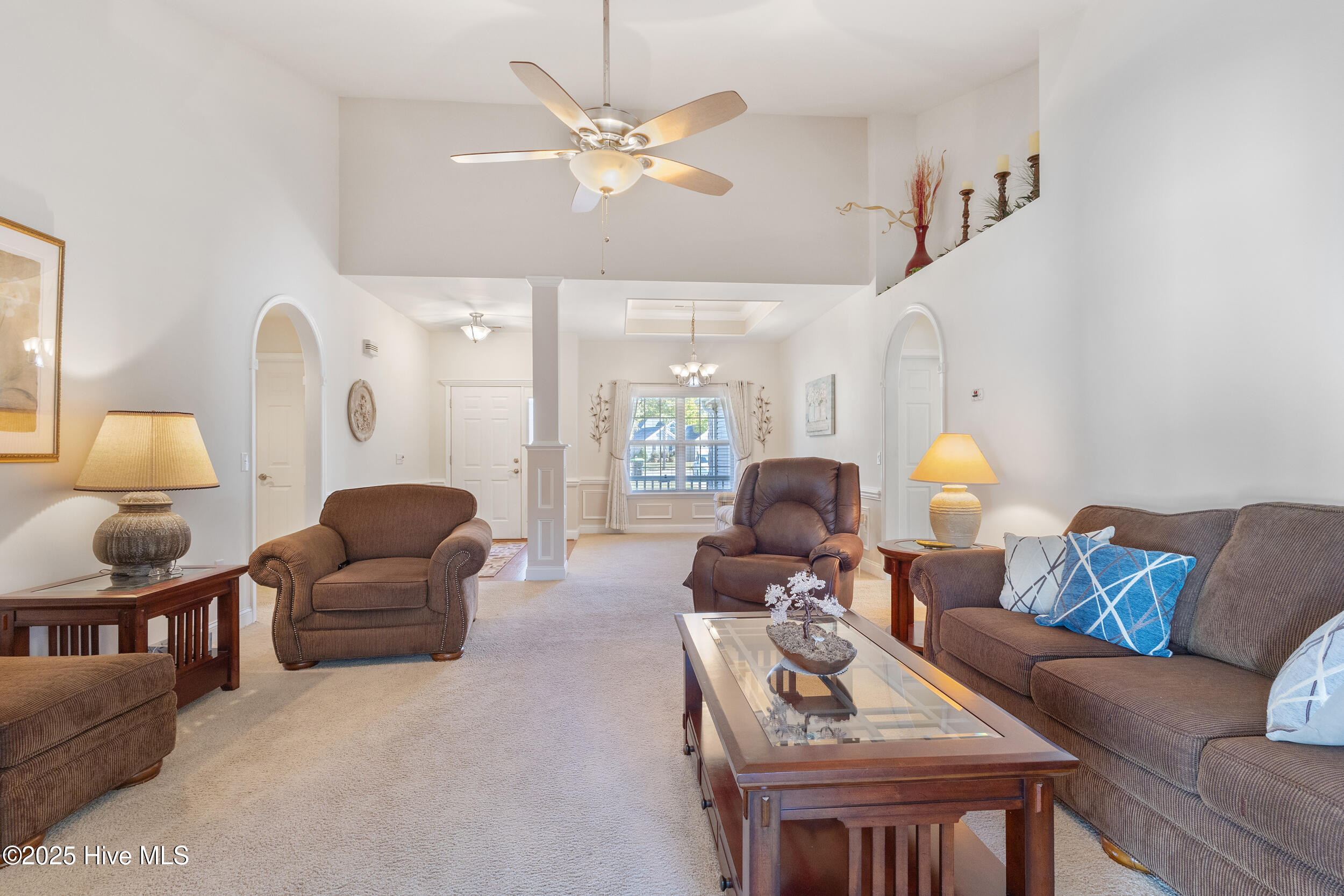 100541465 | Photo 11