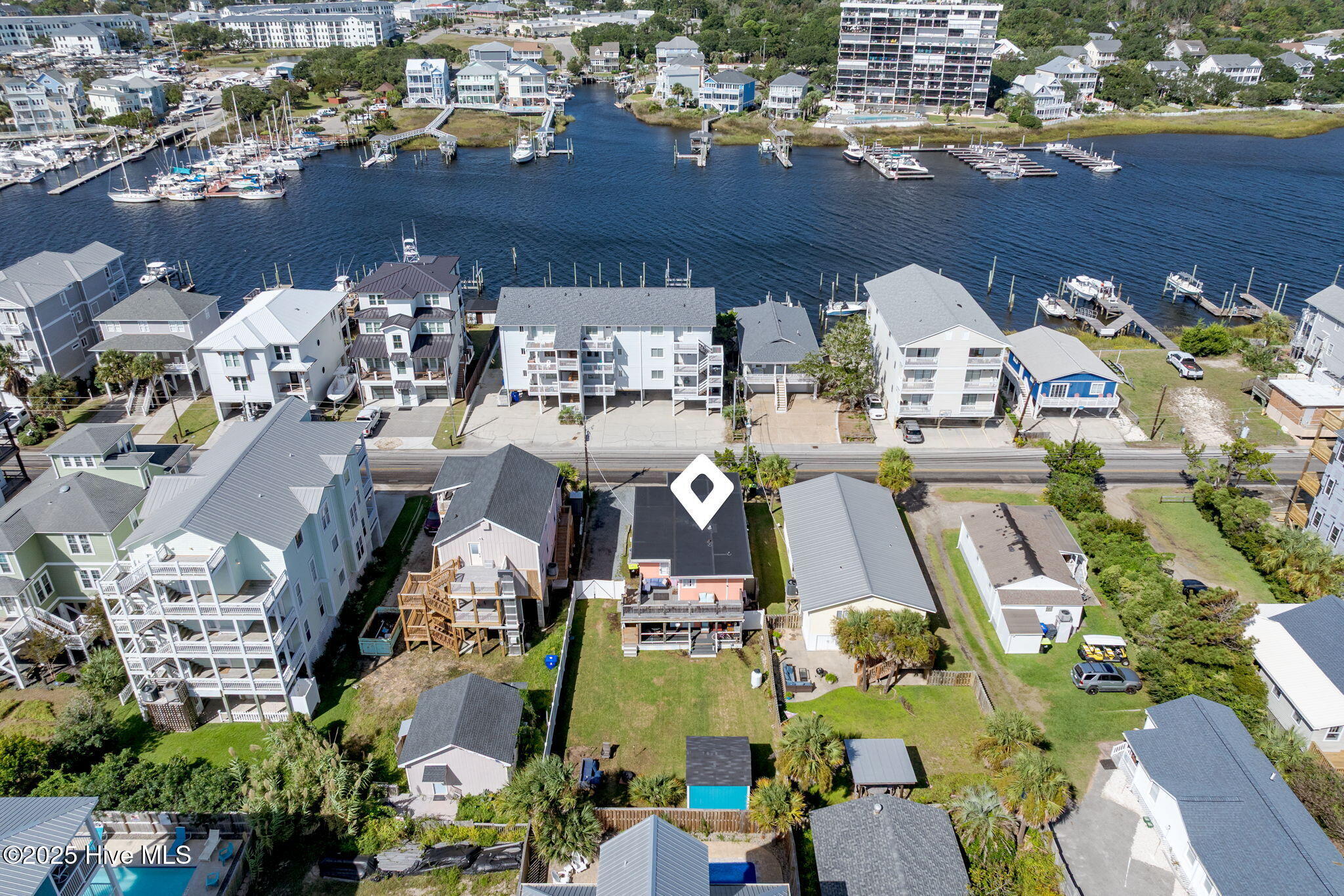 100534181 | Photo 63