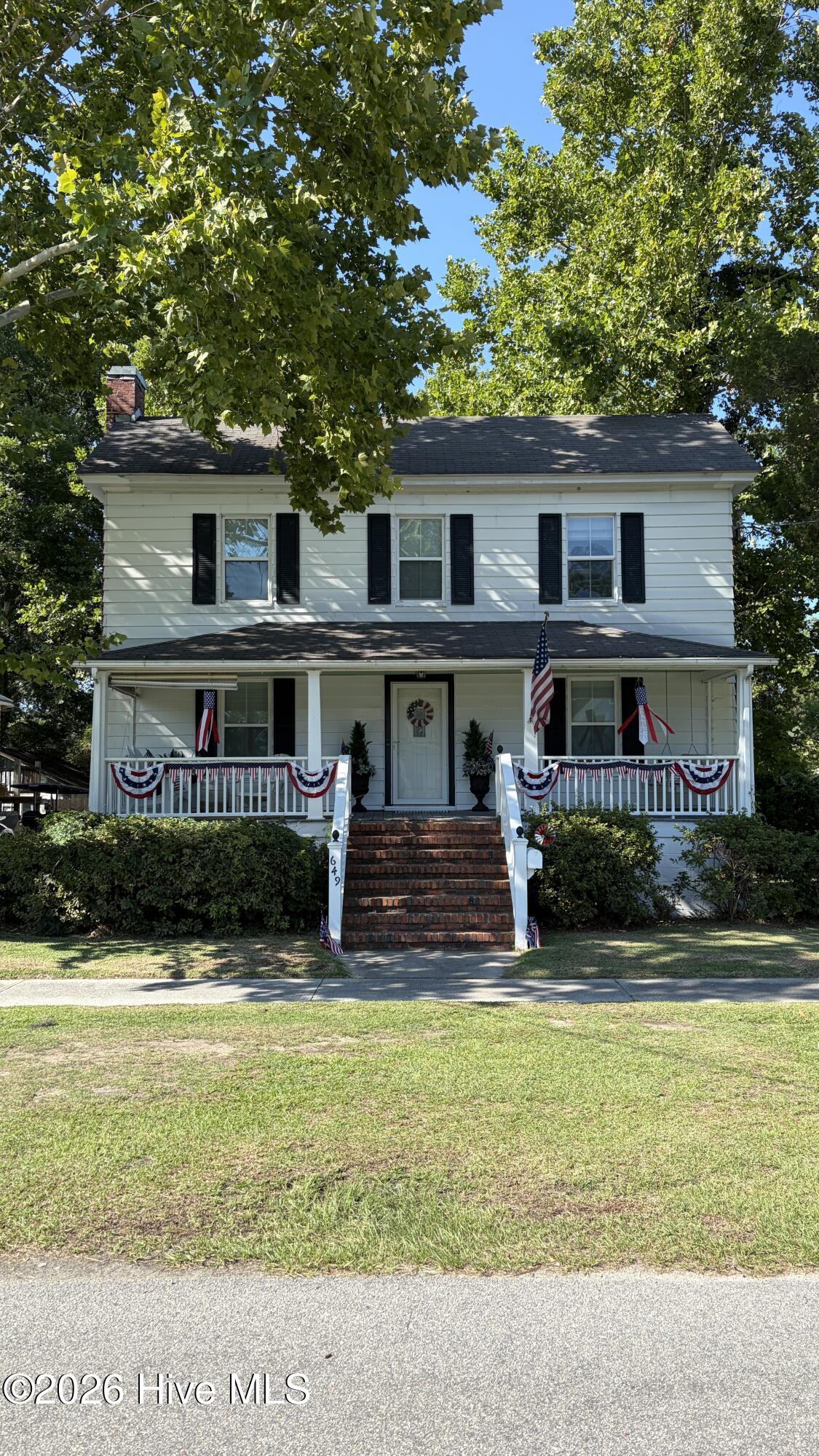 Exterior photo of 649 E Main Street, Belhaven, NC 27810. MLS: 100586236