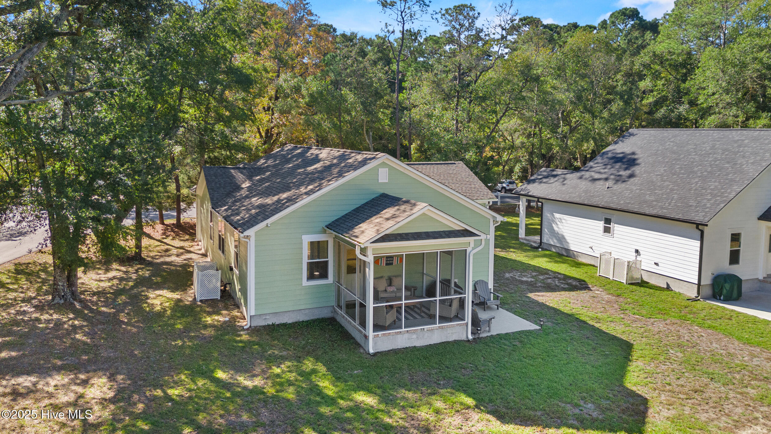 100537622 | Photo 40