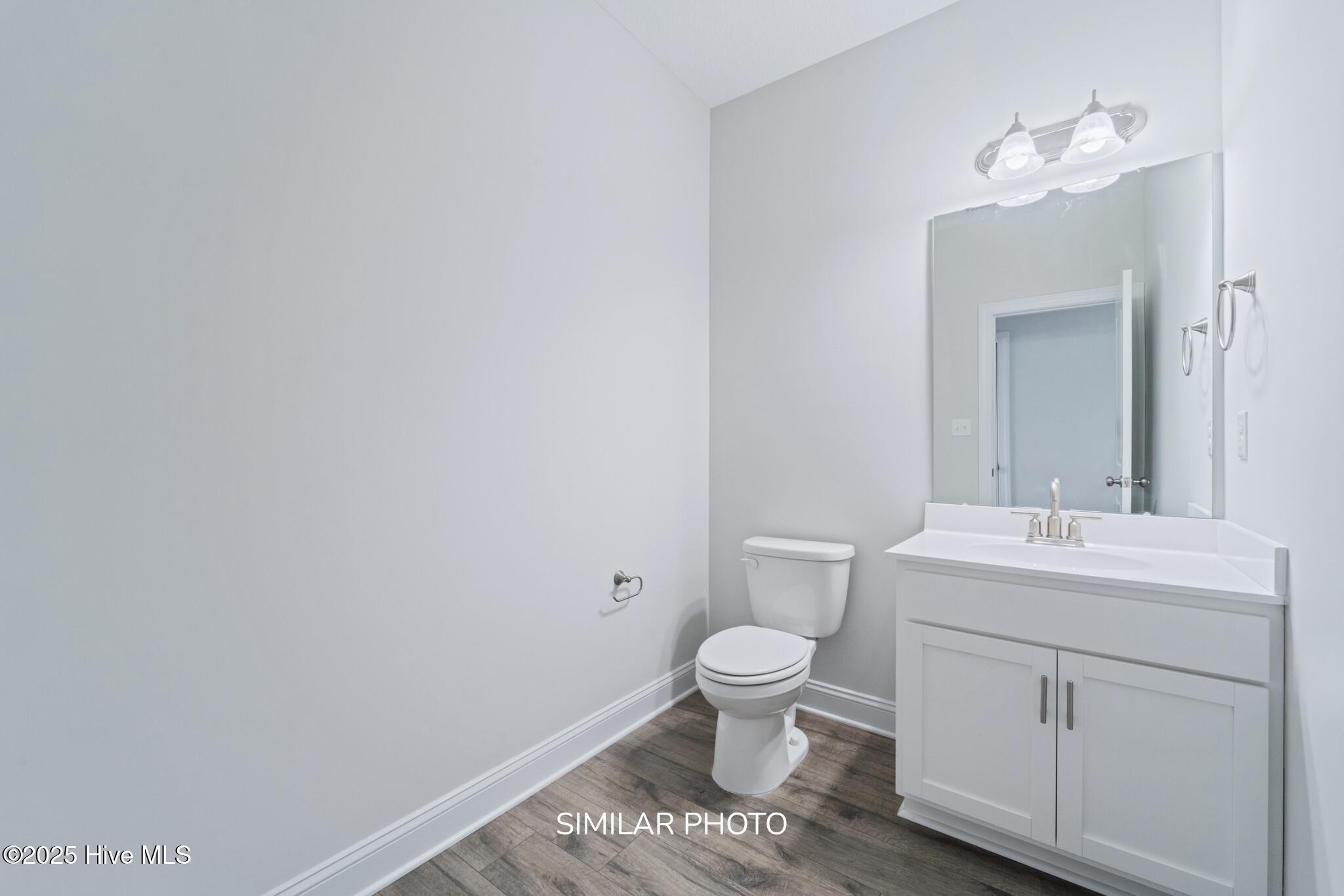 100542053 | Photo 21