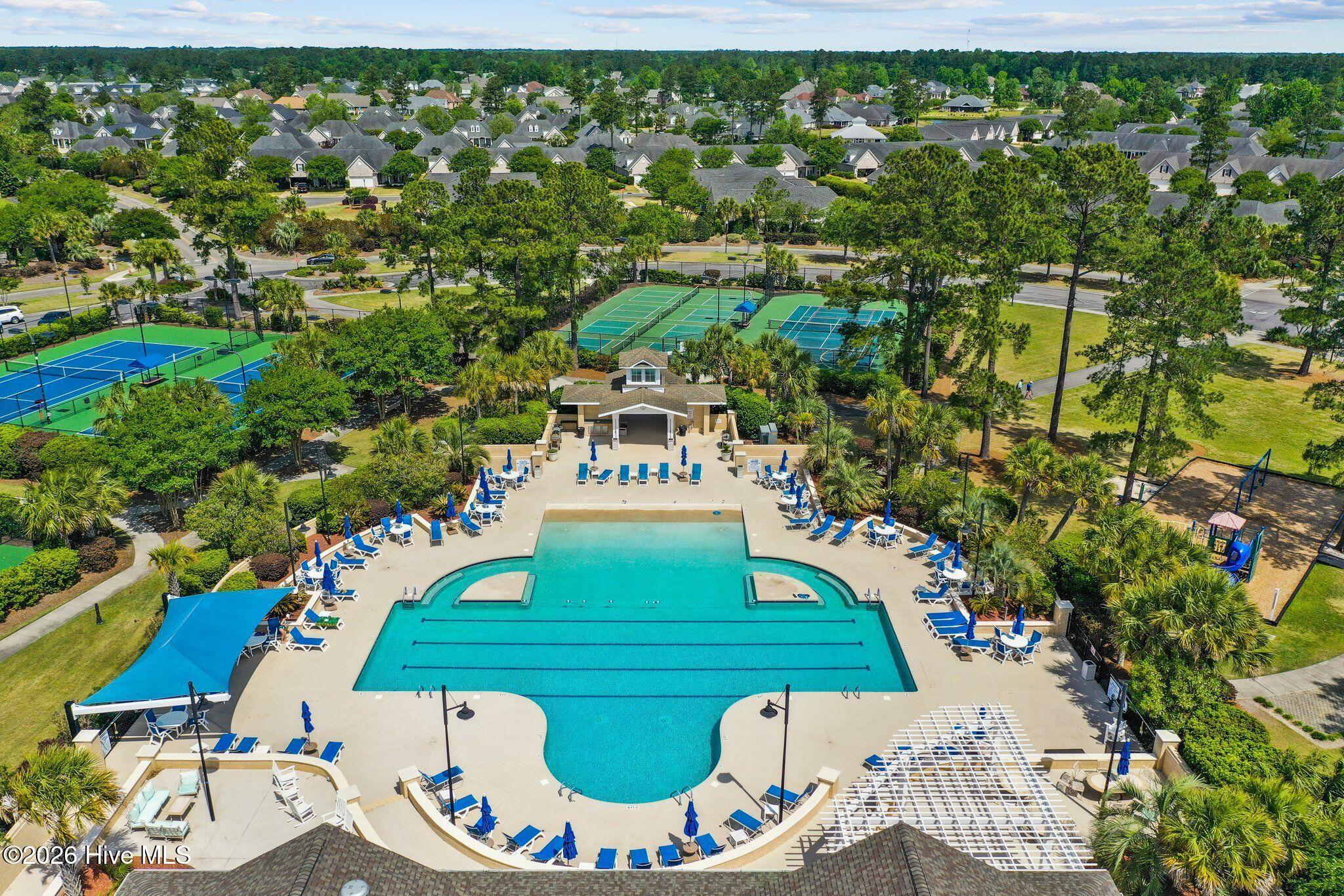 100561261 | Photo 53