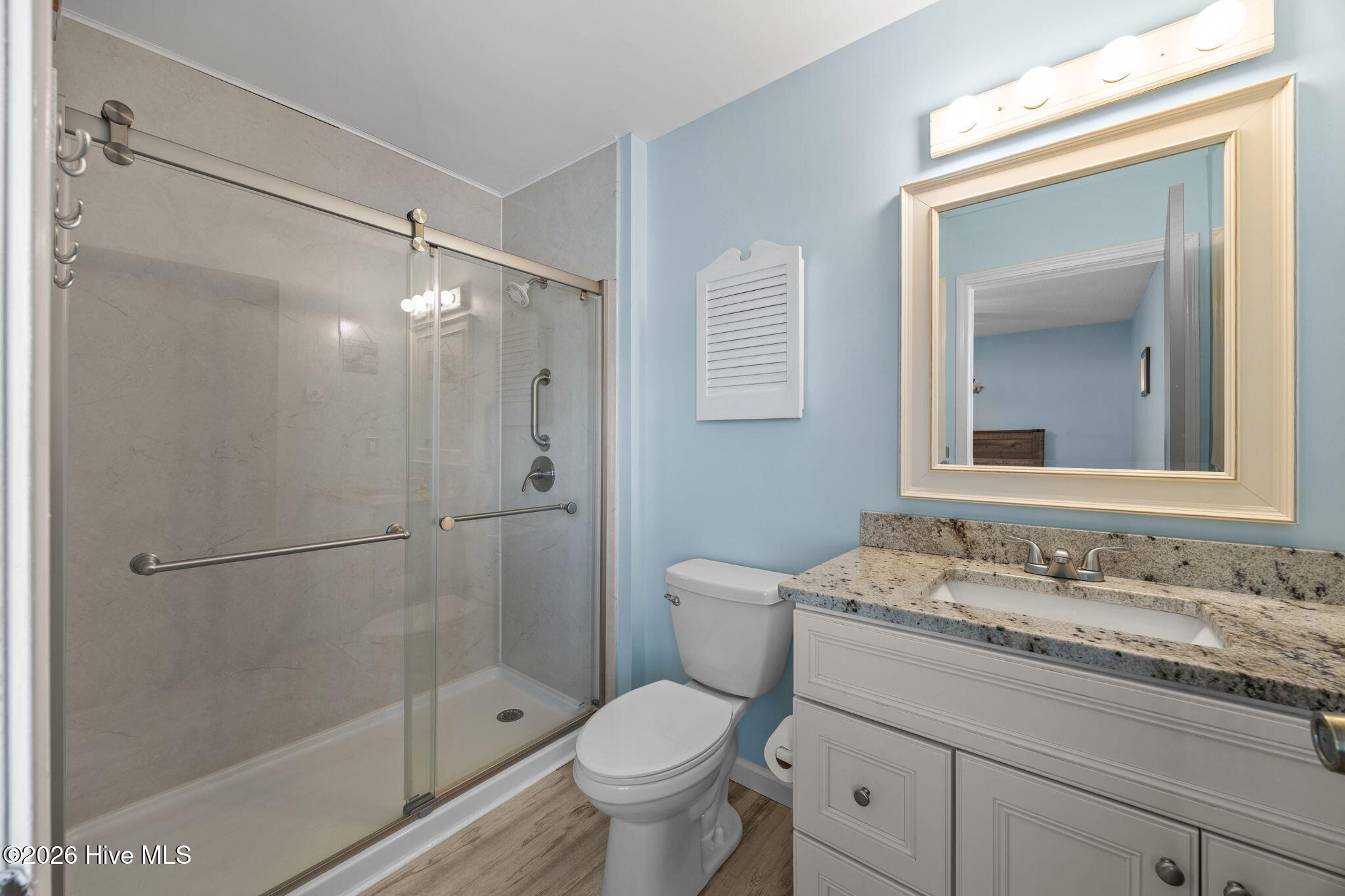 100554594 | Photo 28