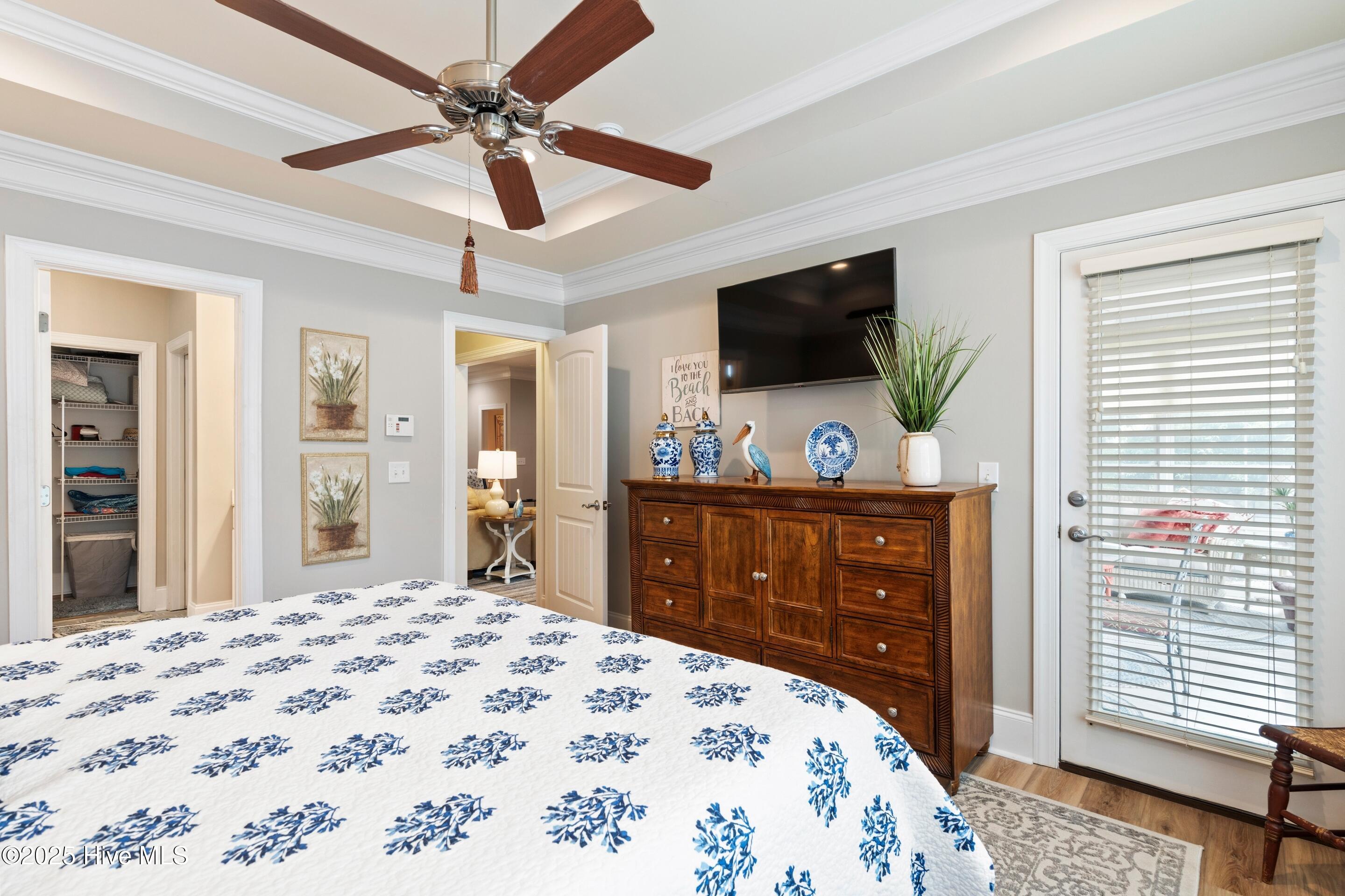 100525982 | Photo 32