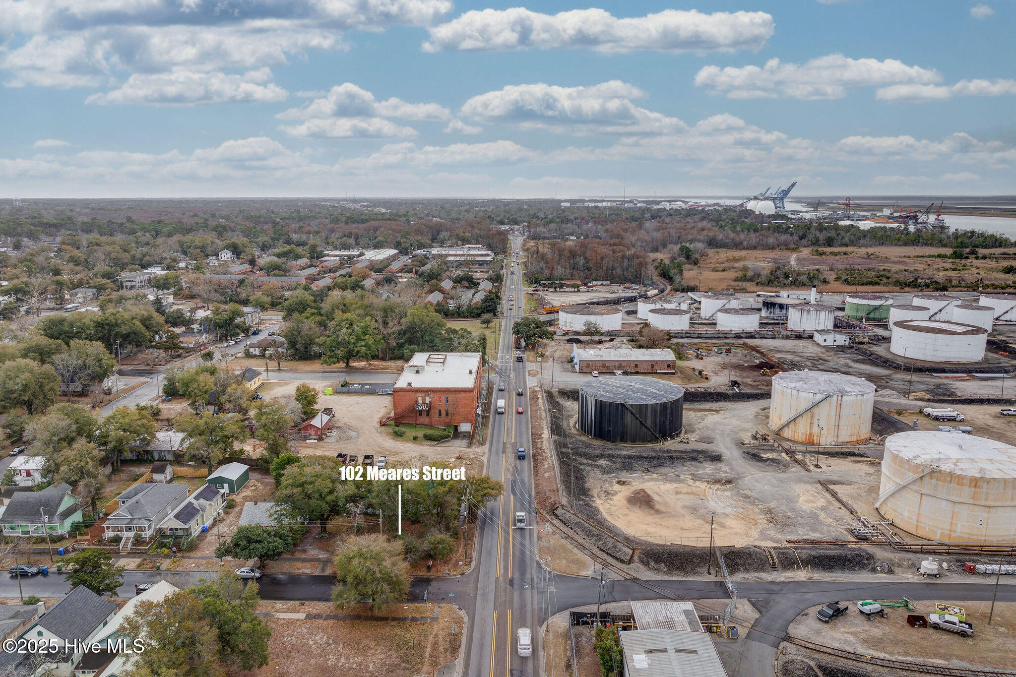 100492801 | Photo 16