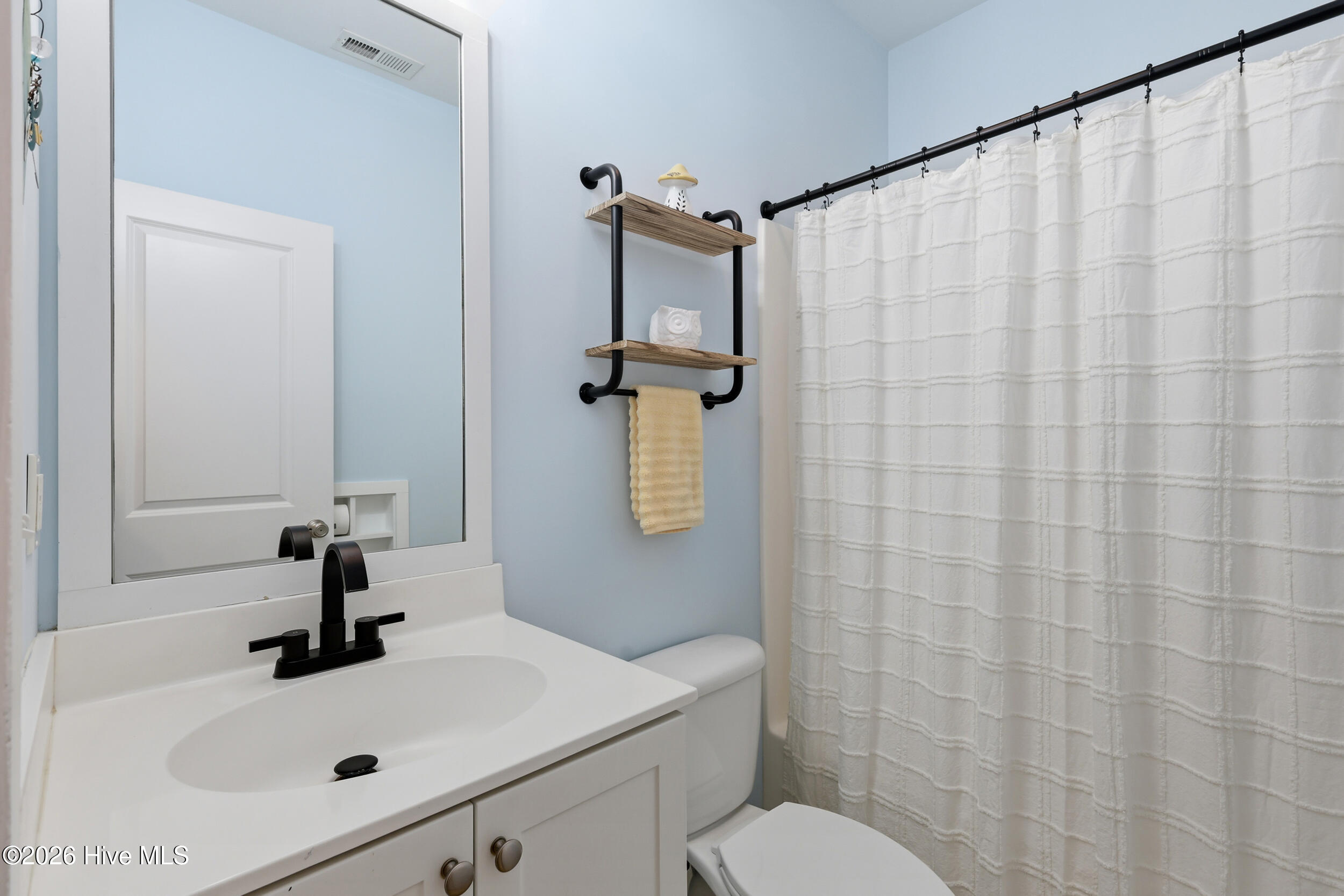 100550735 | Photo 21