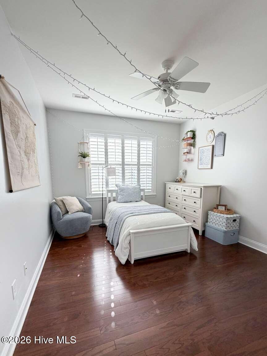 100566099 | Photo 18