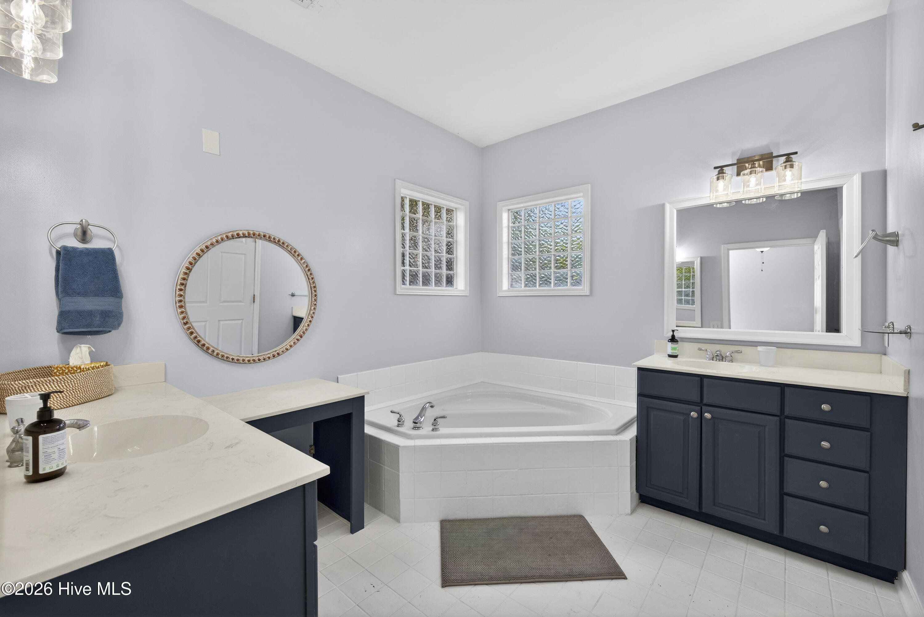 100568546 | Photo 21