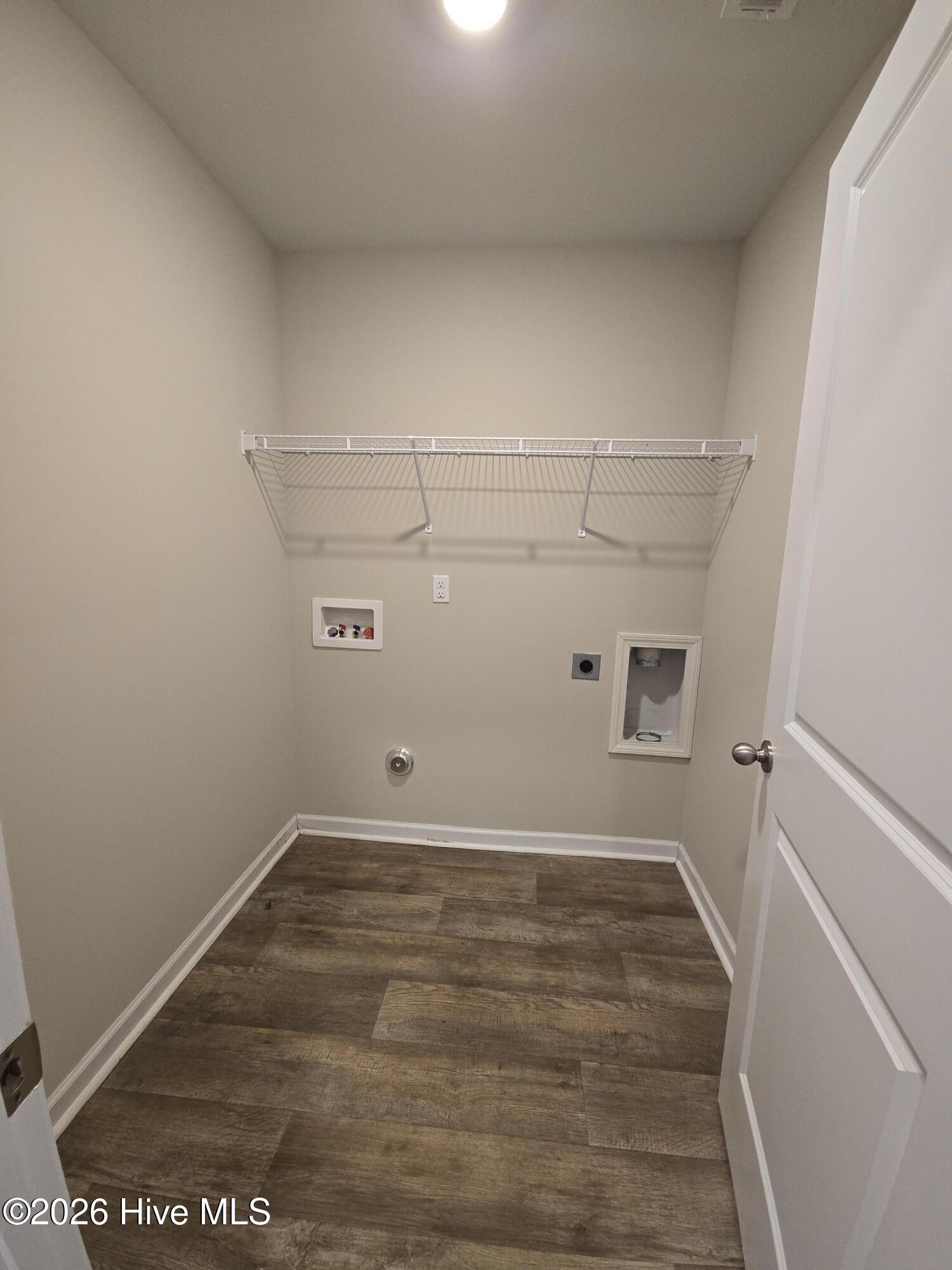 100542934 | Photo 11