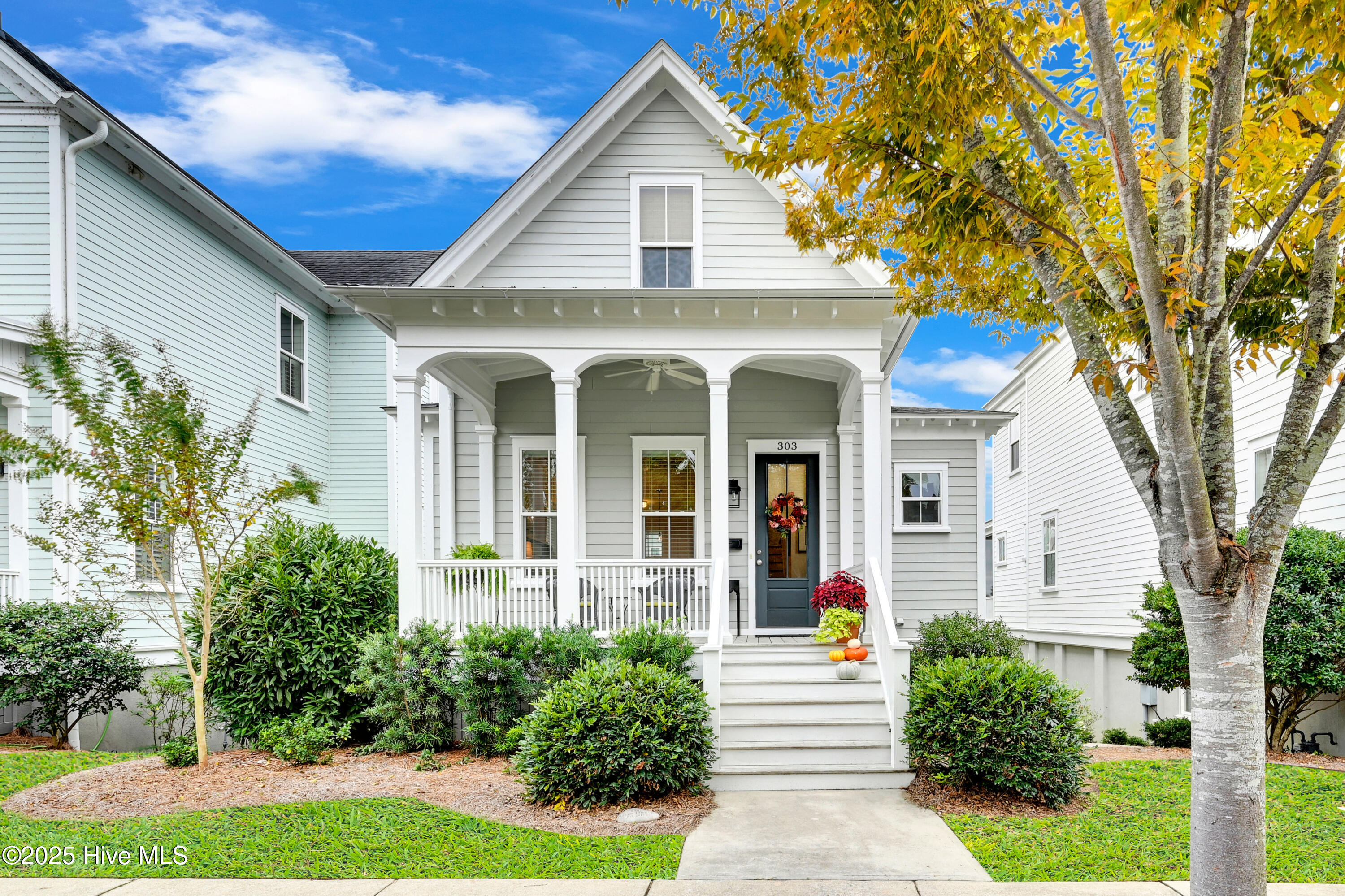 Homes for sale in Washington, NC | 303 E Water St, Washington, NC 27889 | MLS# 100536806