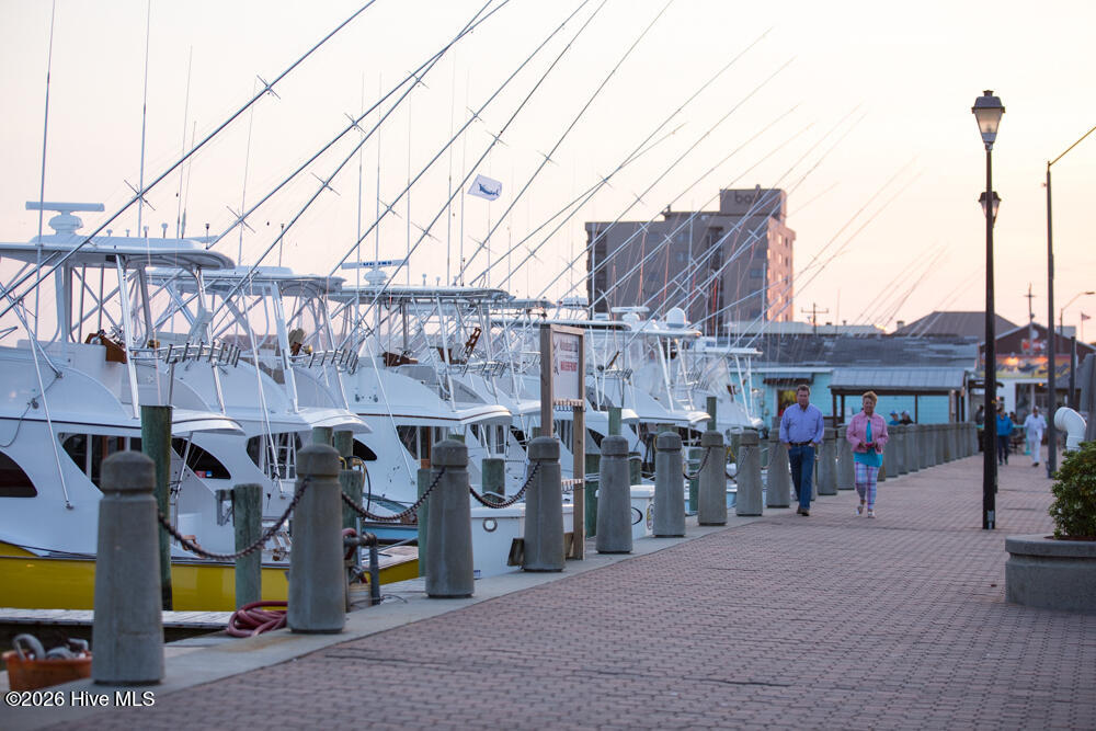 200 Olde Towne Yacht Club 