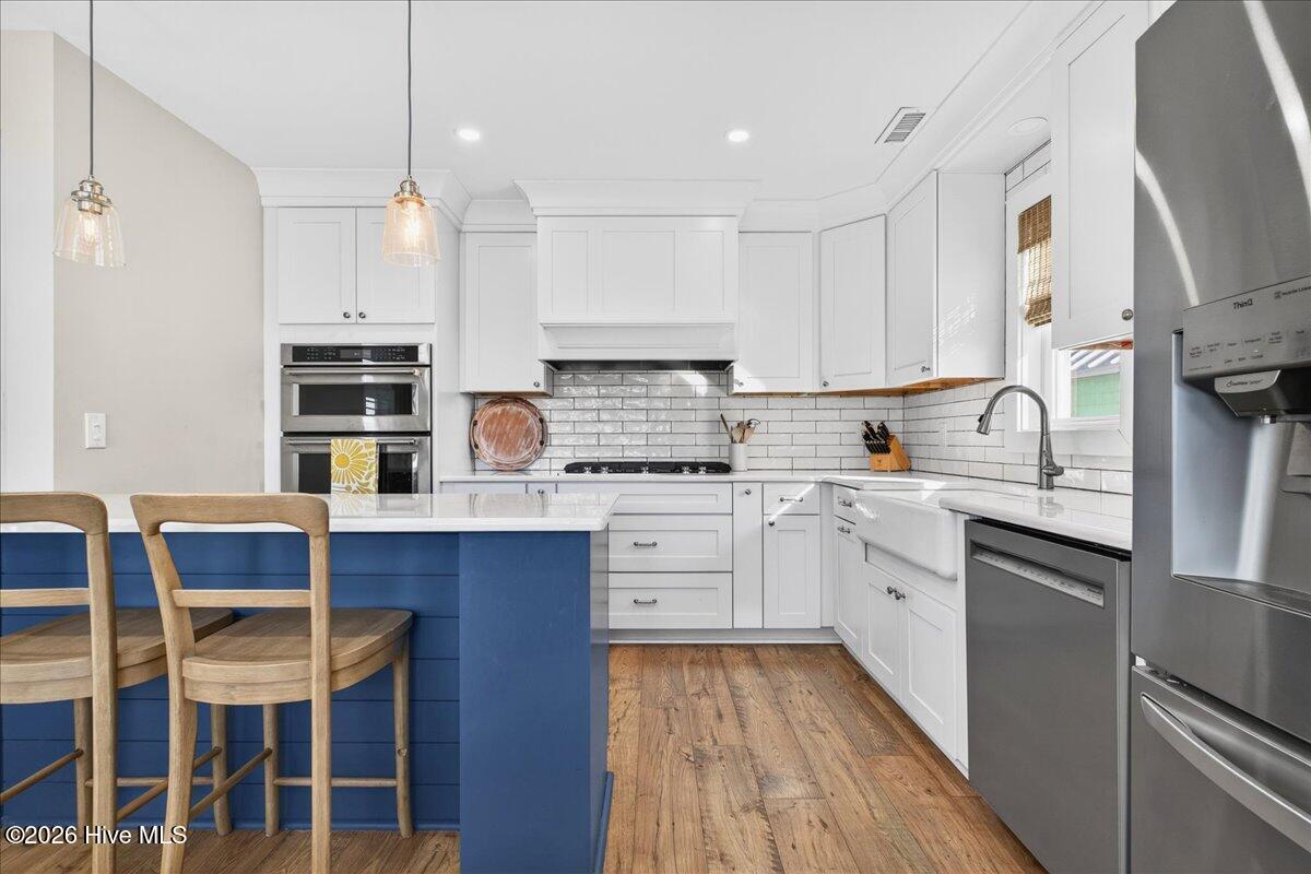 100549636 | Photo 20