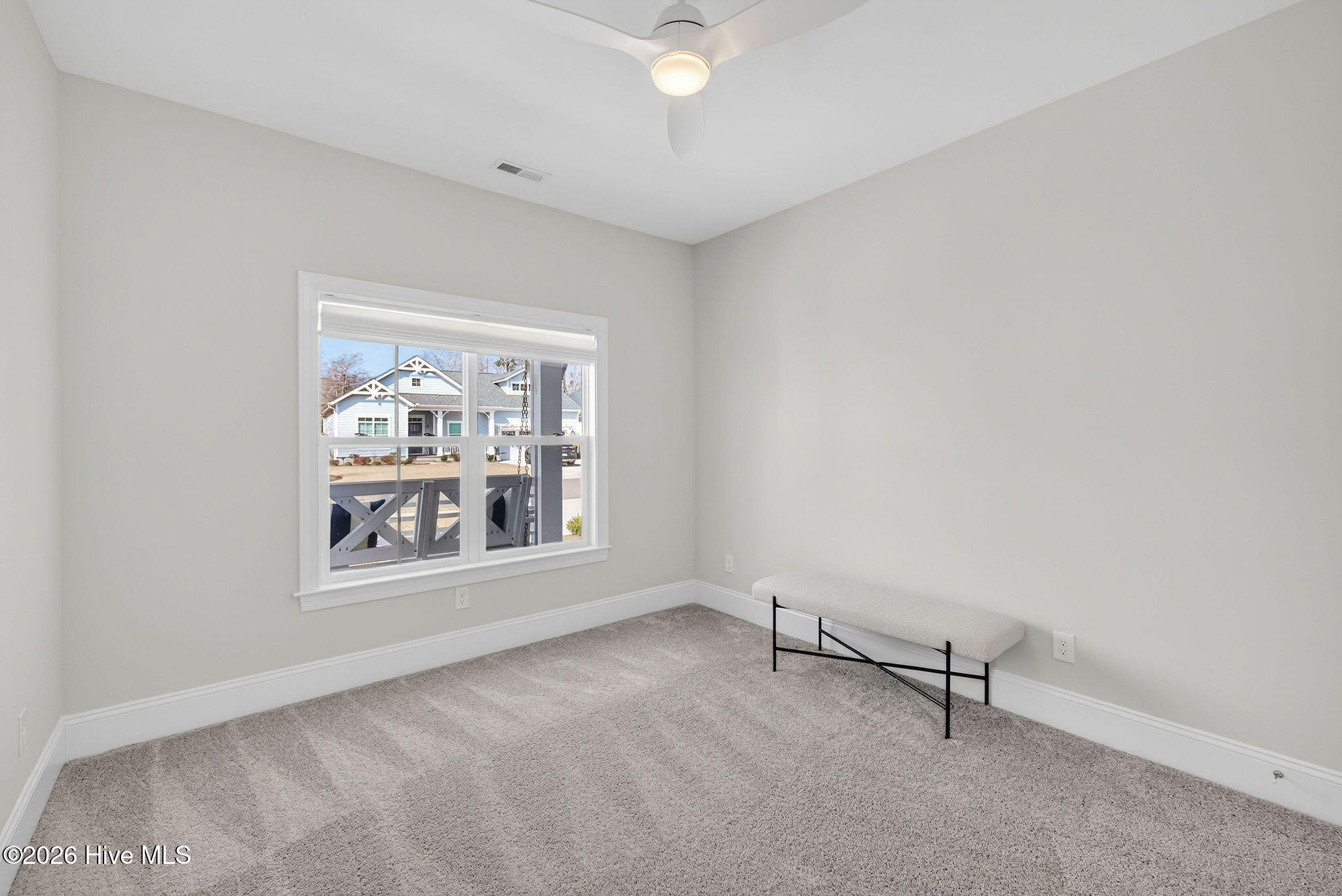 100558378 | Photo 31