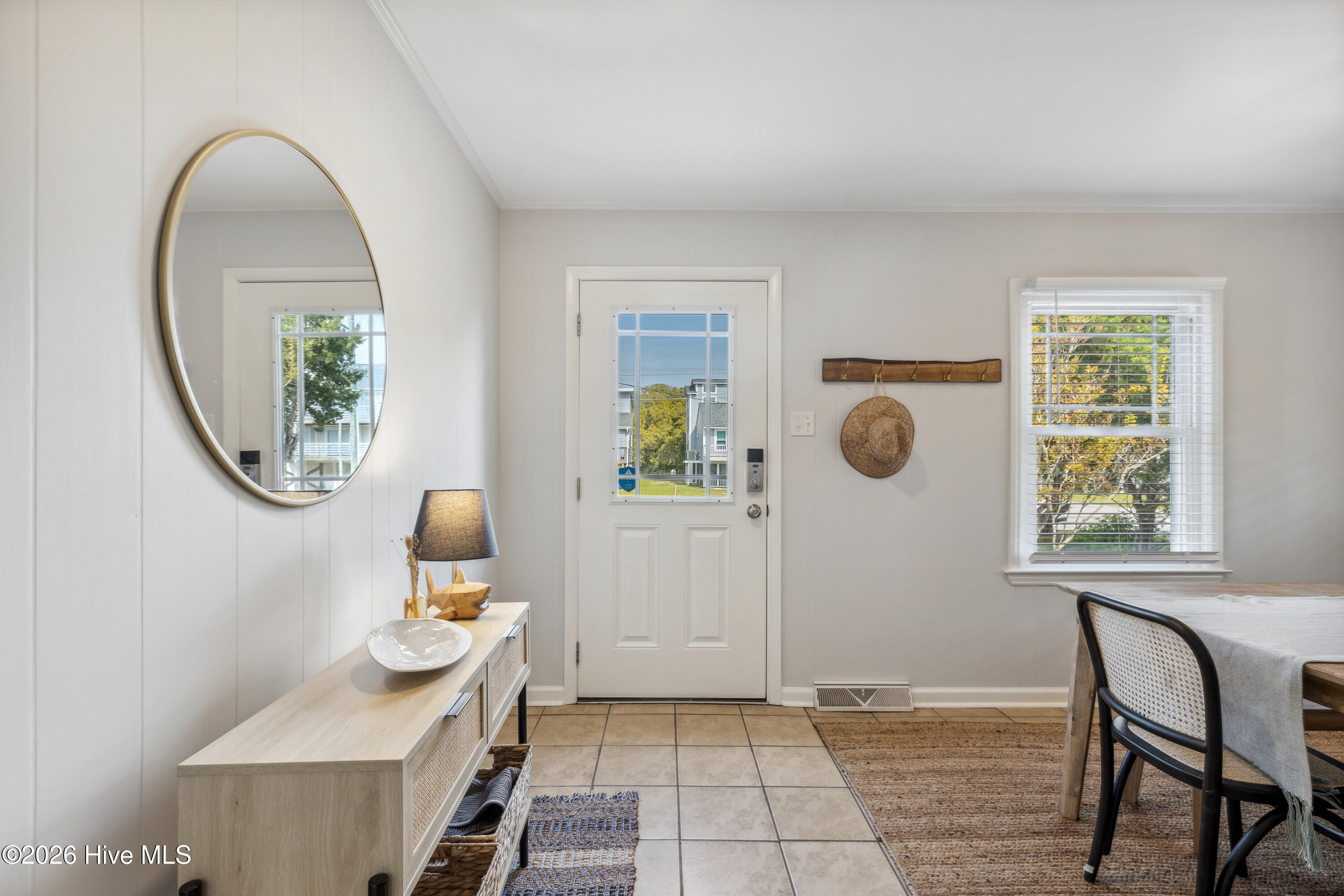 100569125 | Photo 10