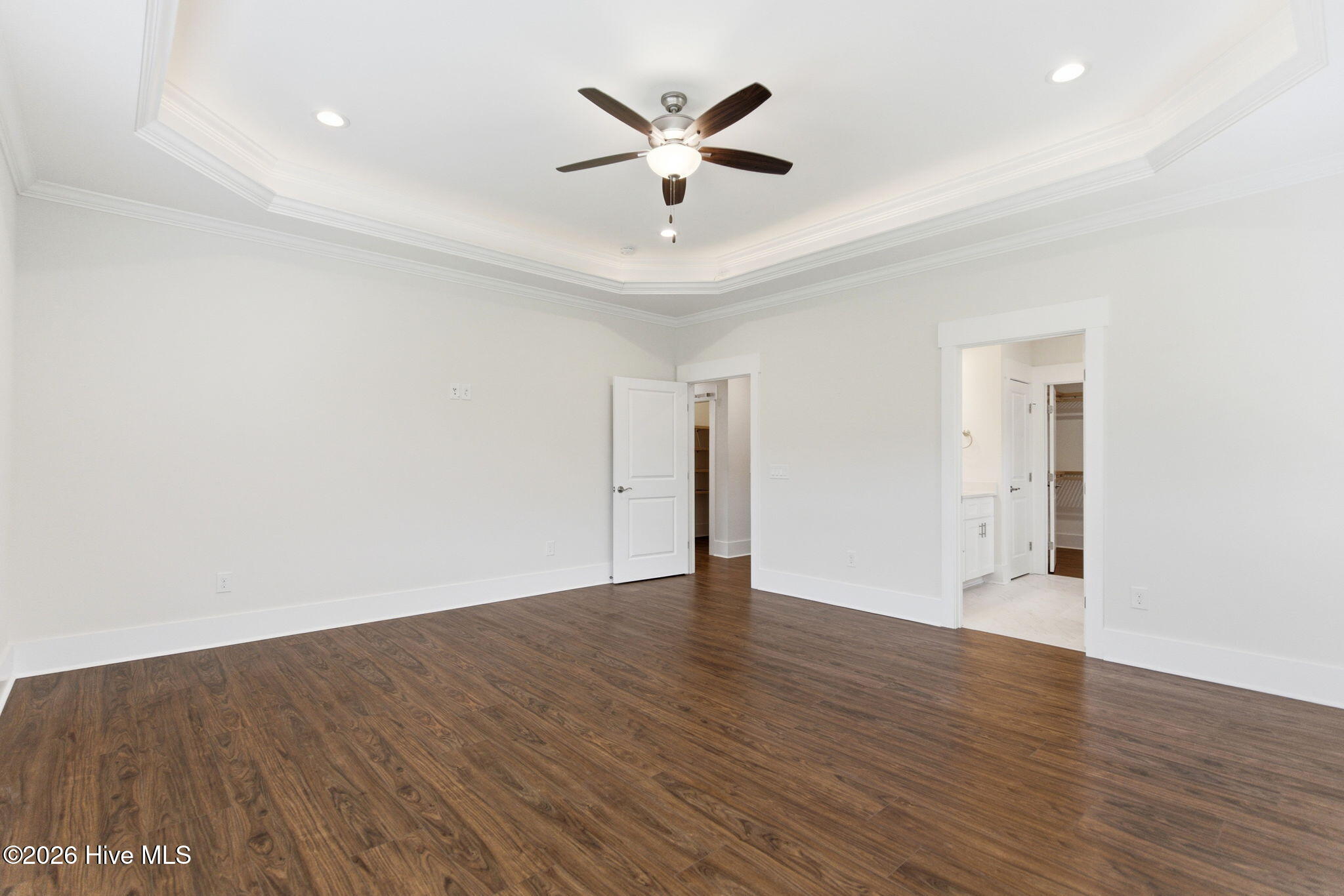 100543119 | Photo 29