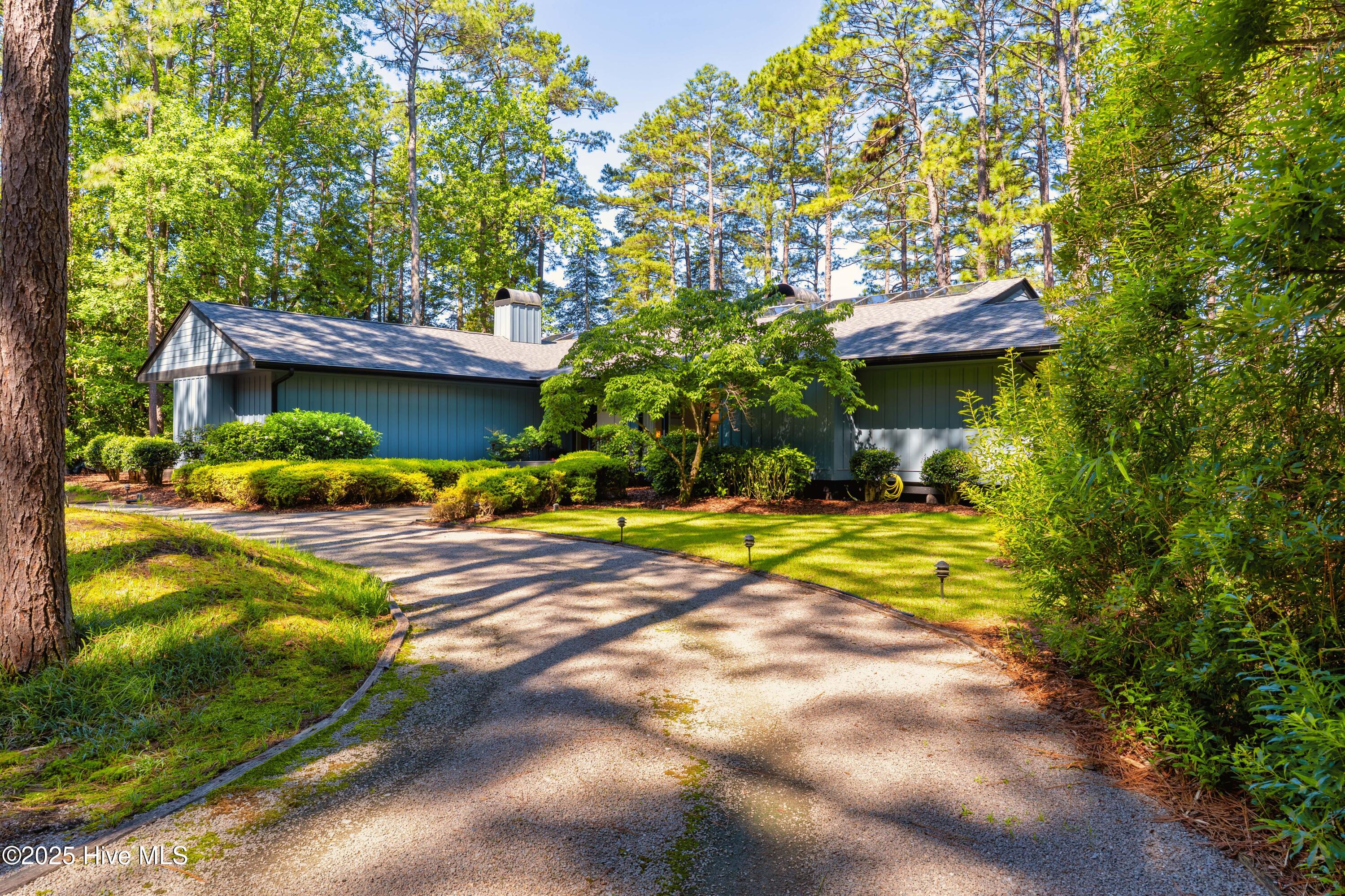 Homes for sale in Pinehurst, NC | 185 Ponte Vedra Dr, Pinehurst, NC 28374 | MLS# 100513949