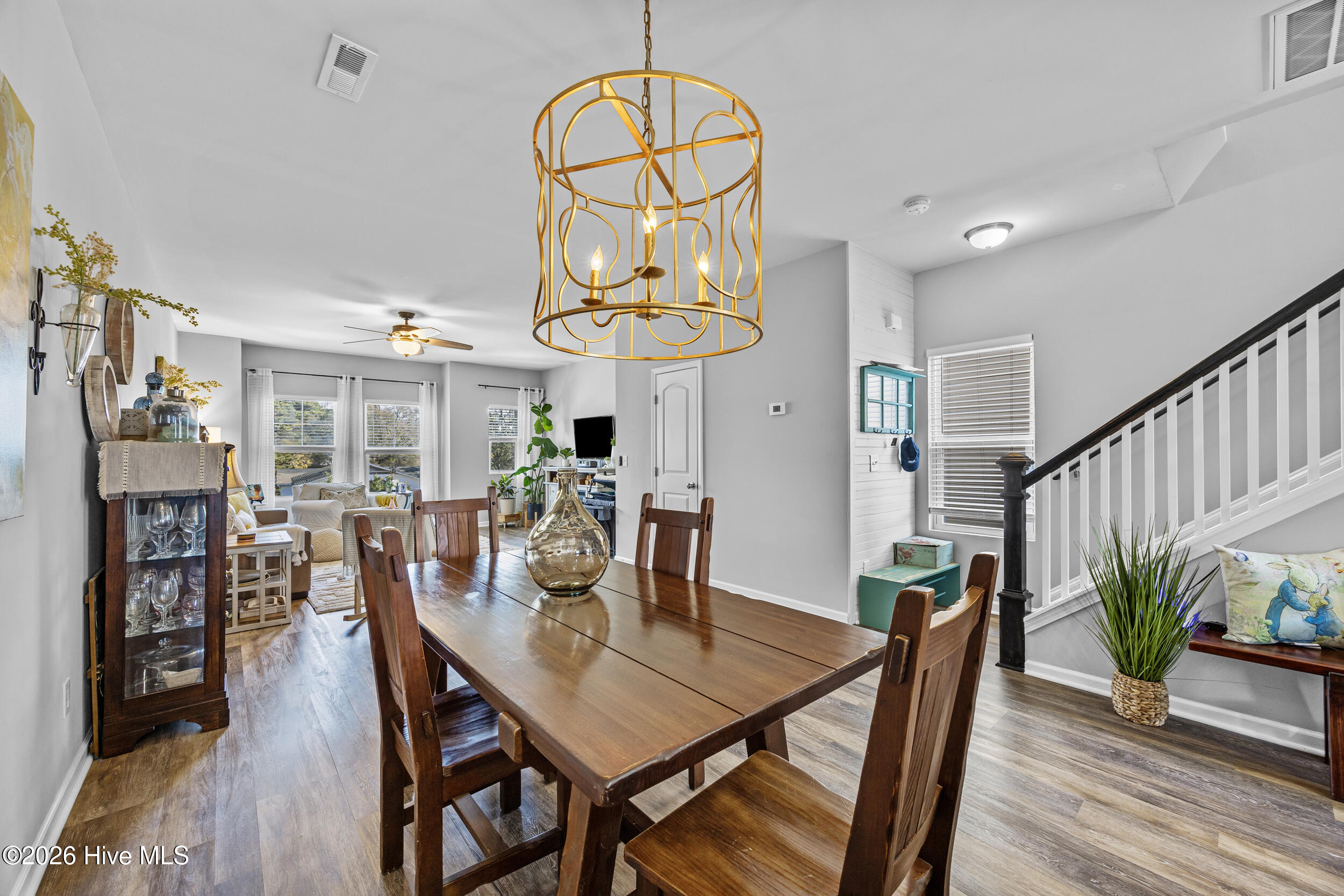 100559888 | Photo 14