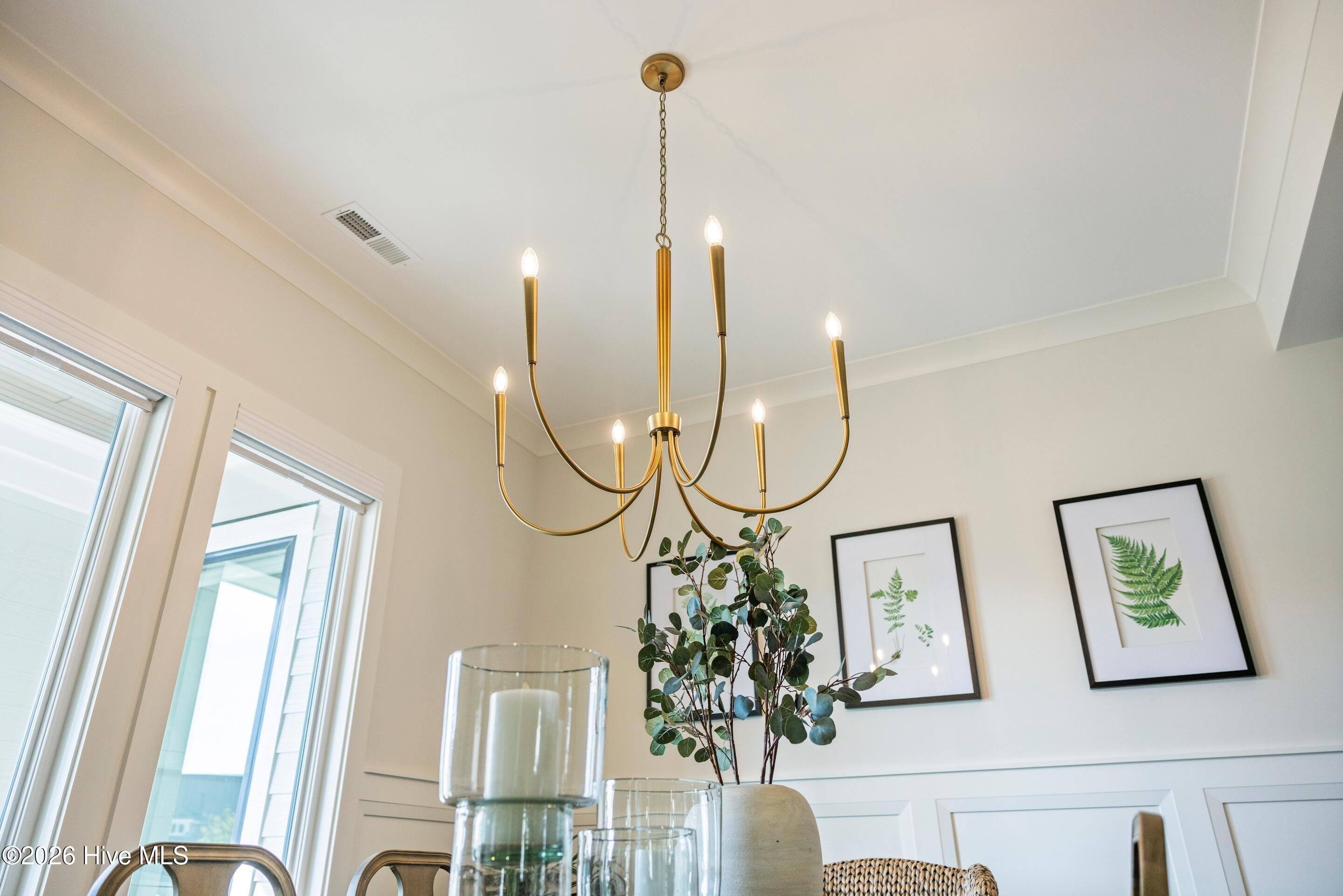 100546830 | Photo 13