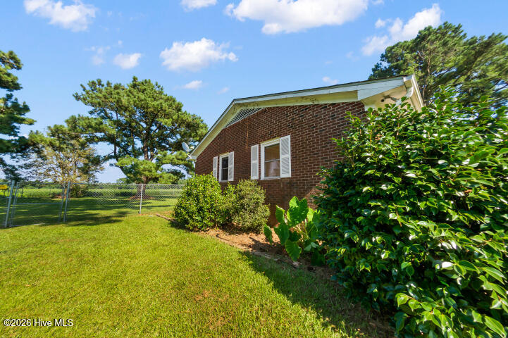 22367 Nc Highway 55,Oriental