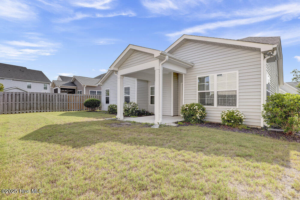 100512692 | Photo 28