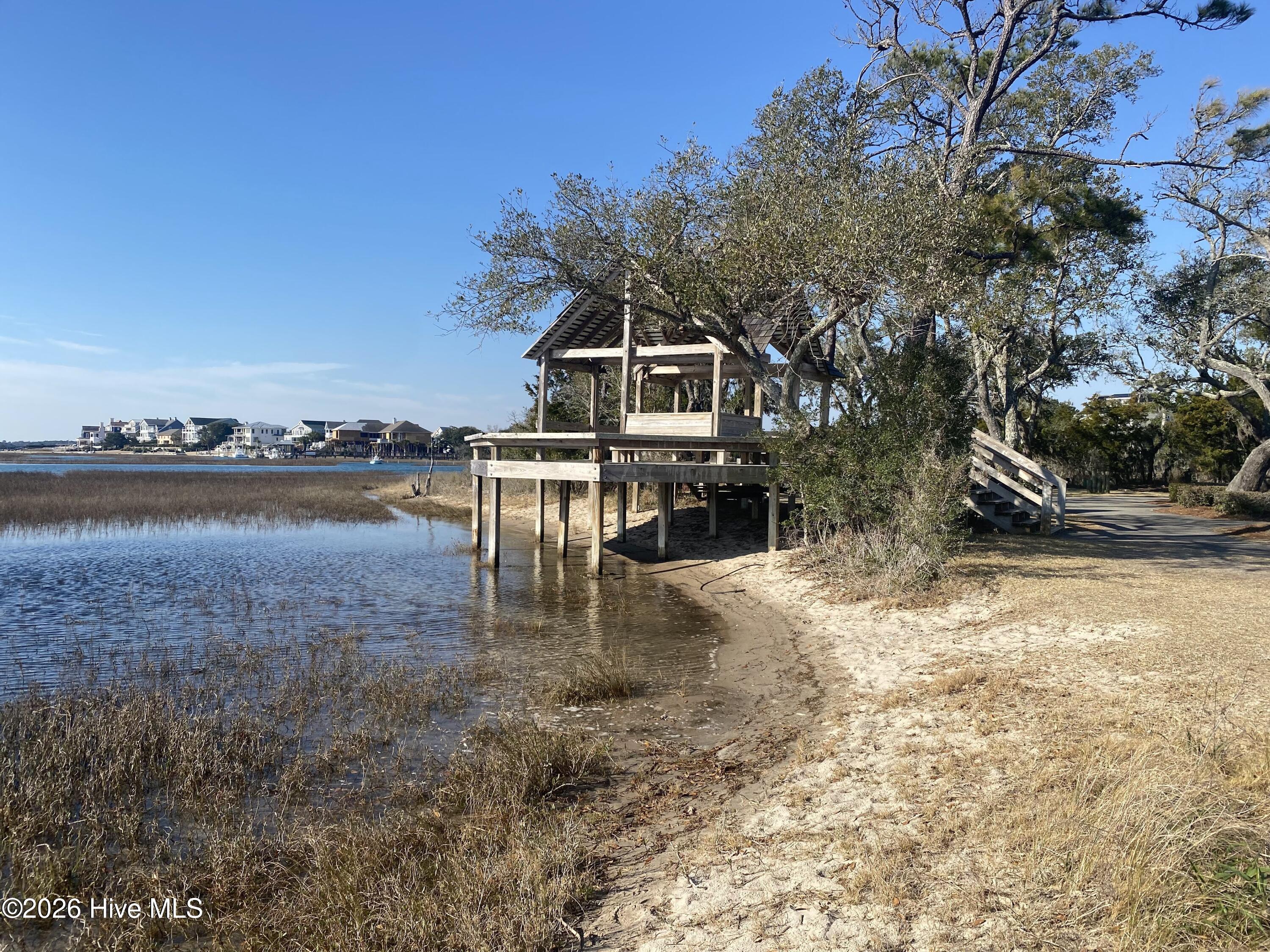 100549604 | Photo 33