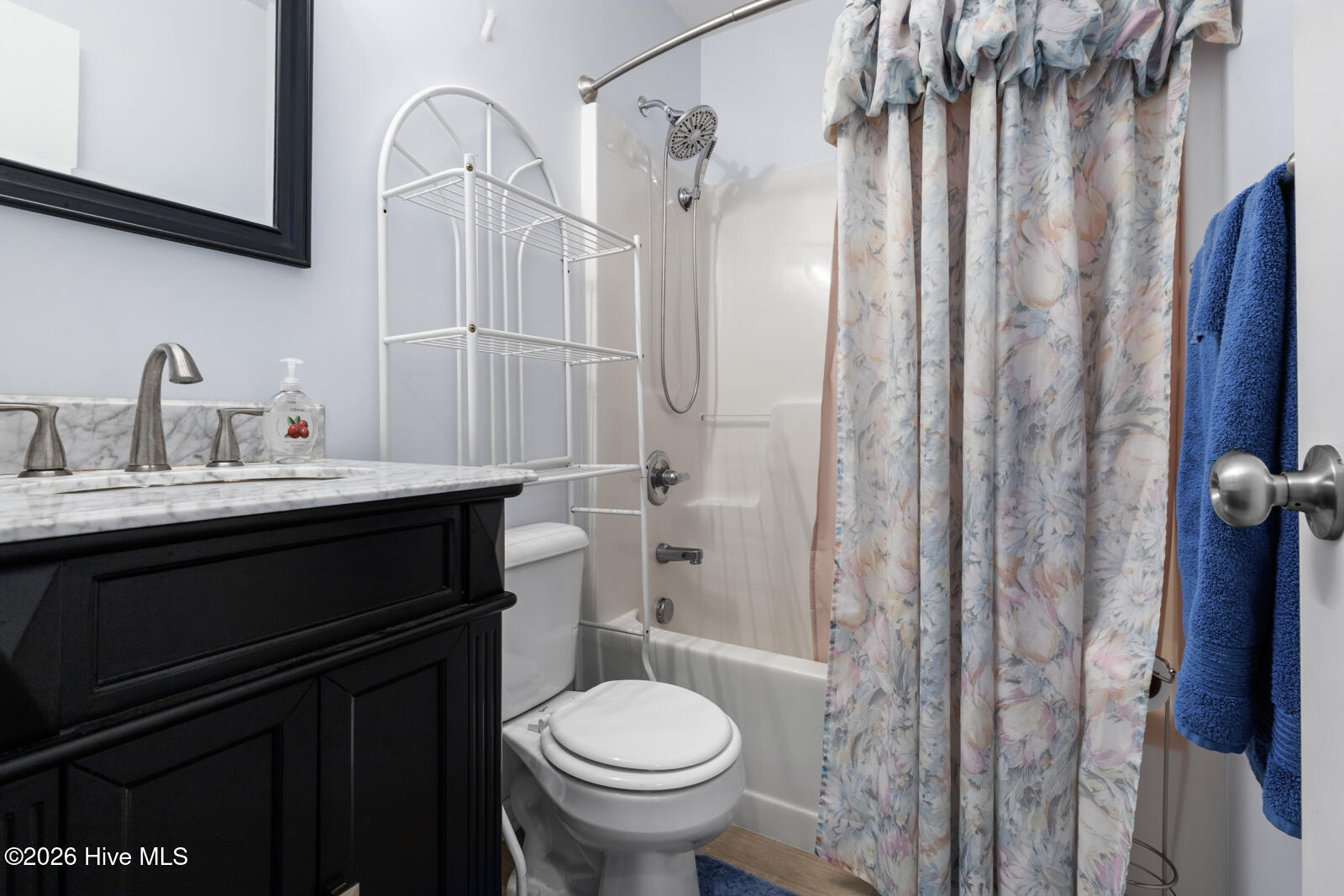 100560004 | Photo 13