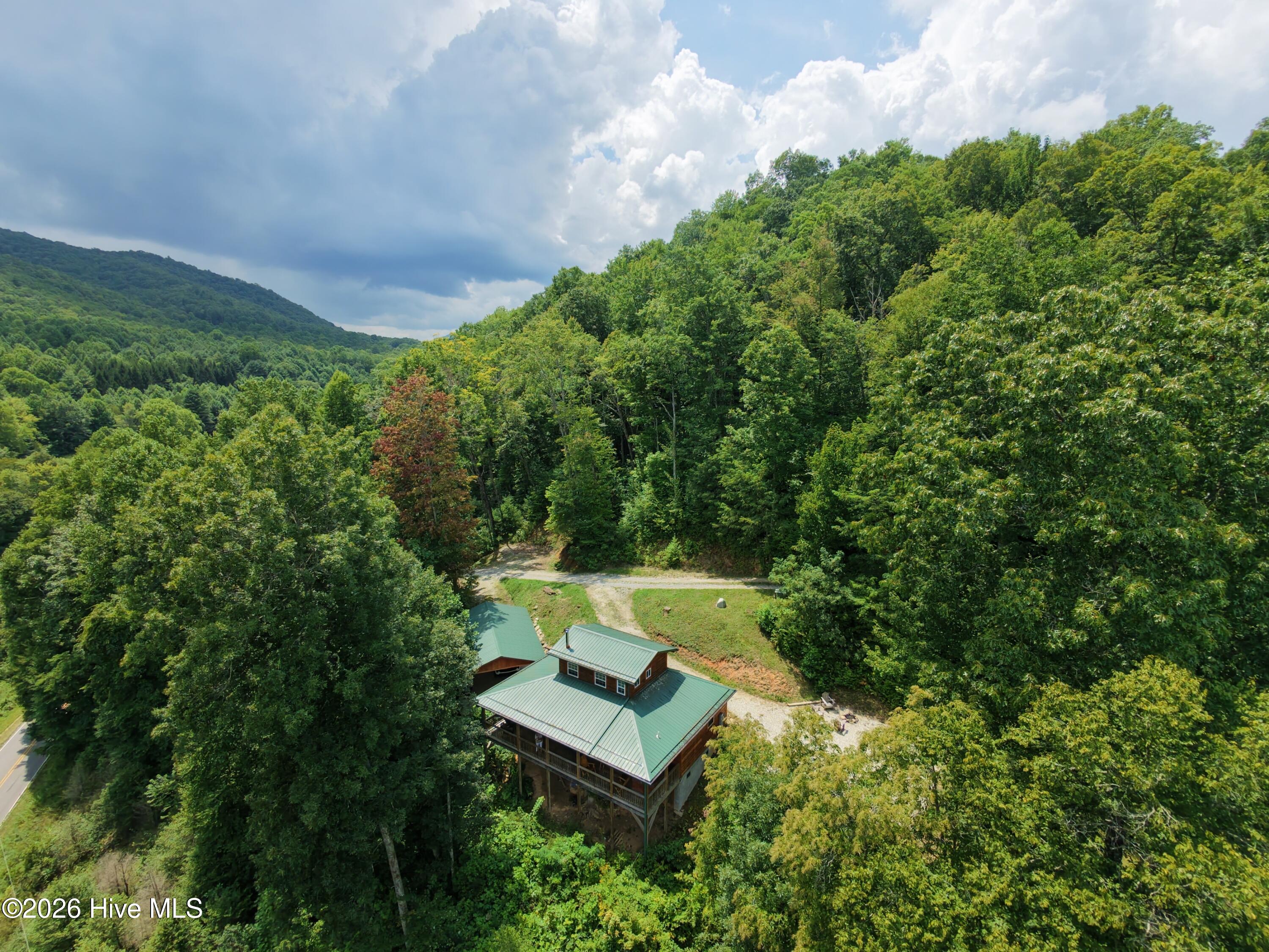 2nd image of 119 Bucks Nest Dr, Topton, NC 28781 | MLS# 100596666