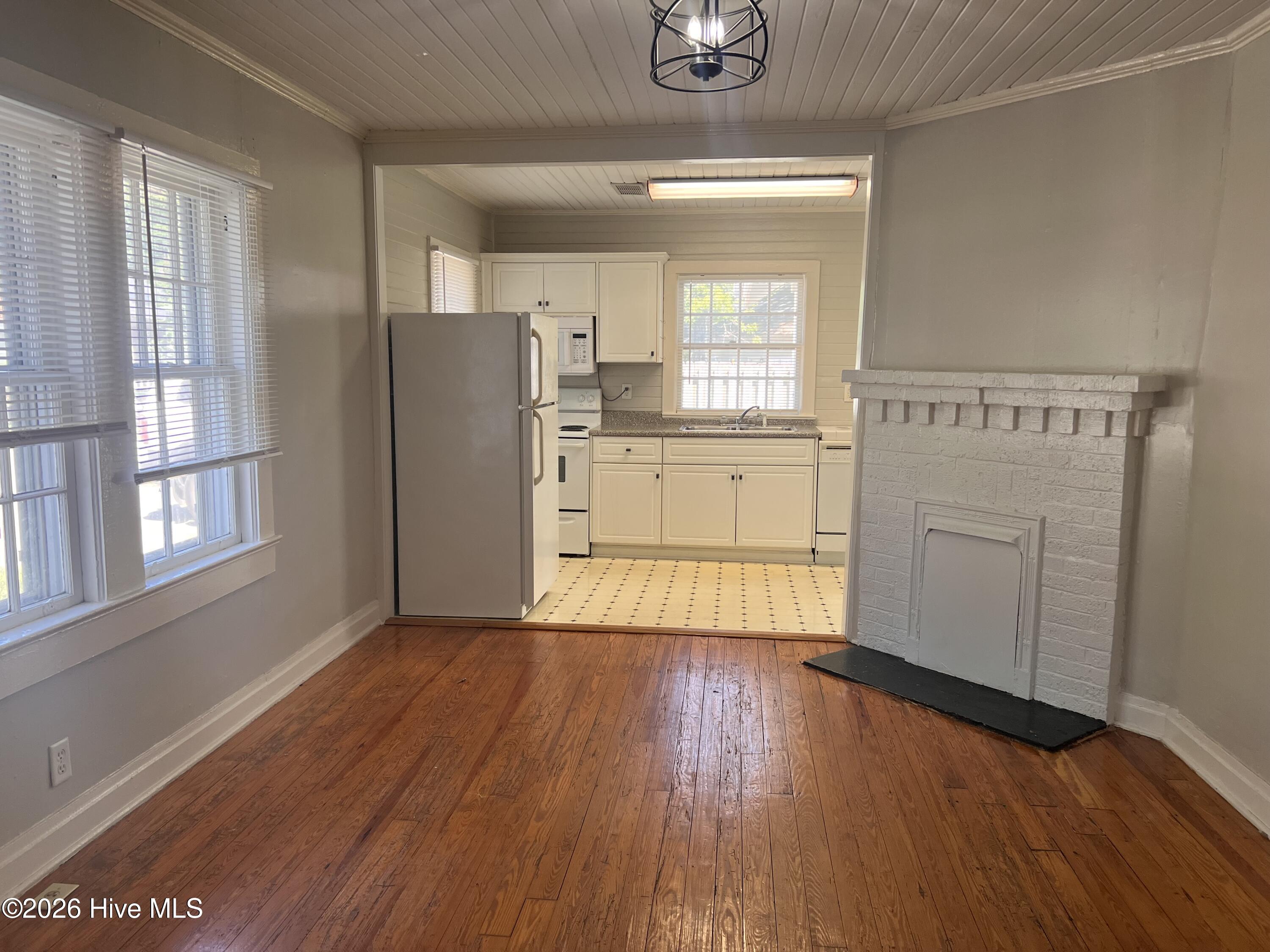 3rd image of 223 Holt St, Thomson, GA 30824 | MLS# 100590464