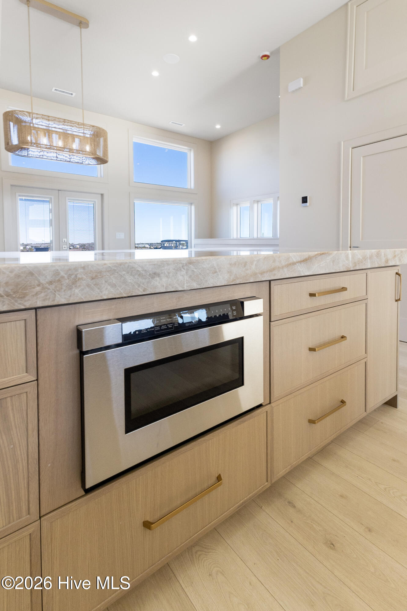 100551953 | Photo 29