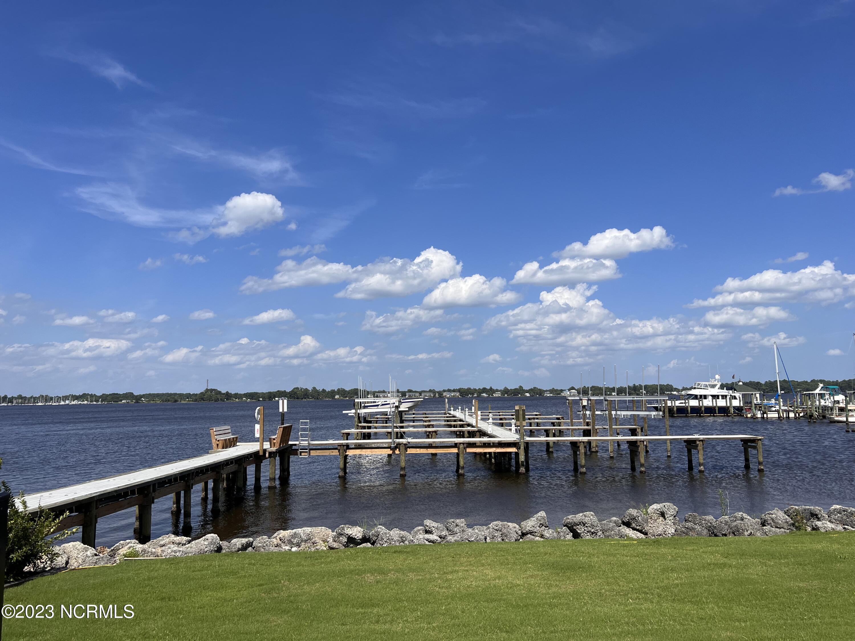 Lot 7 E Front Street UNIT Slip 7, New Bern, NC, 28560