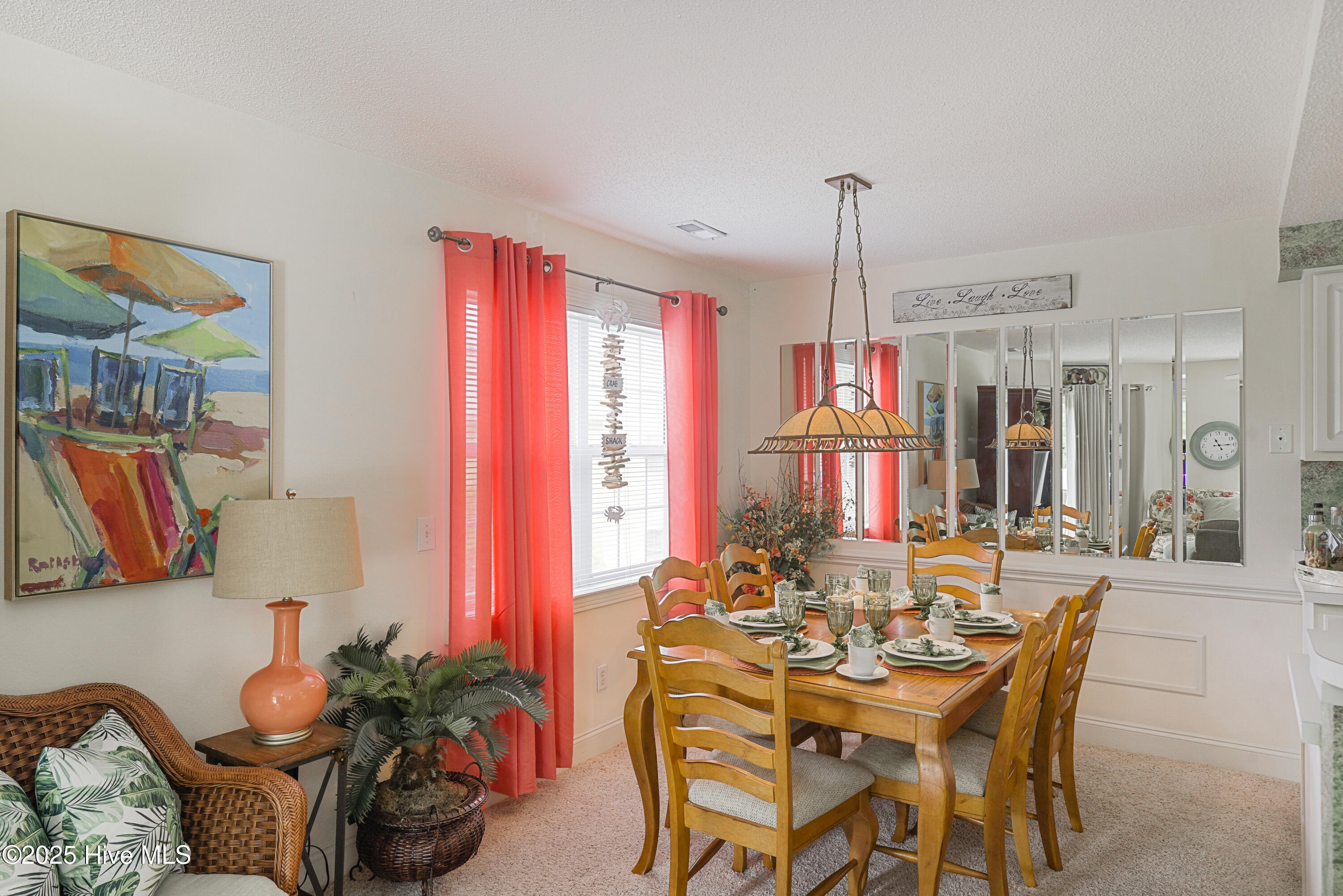 100514225 | Photo 20