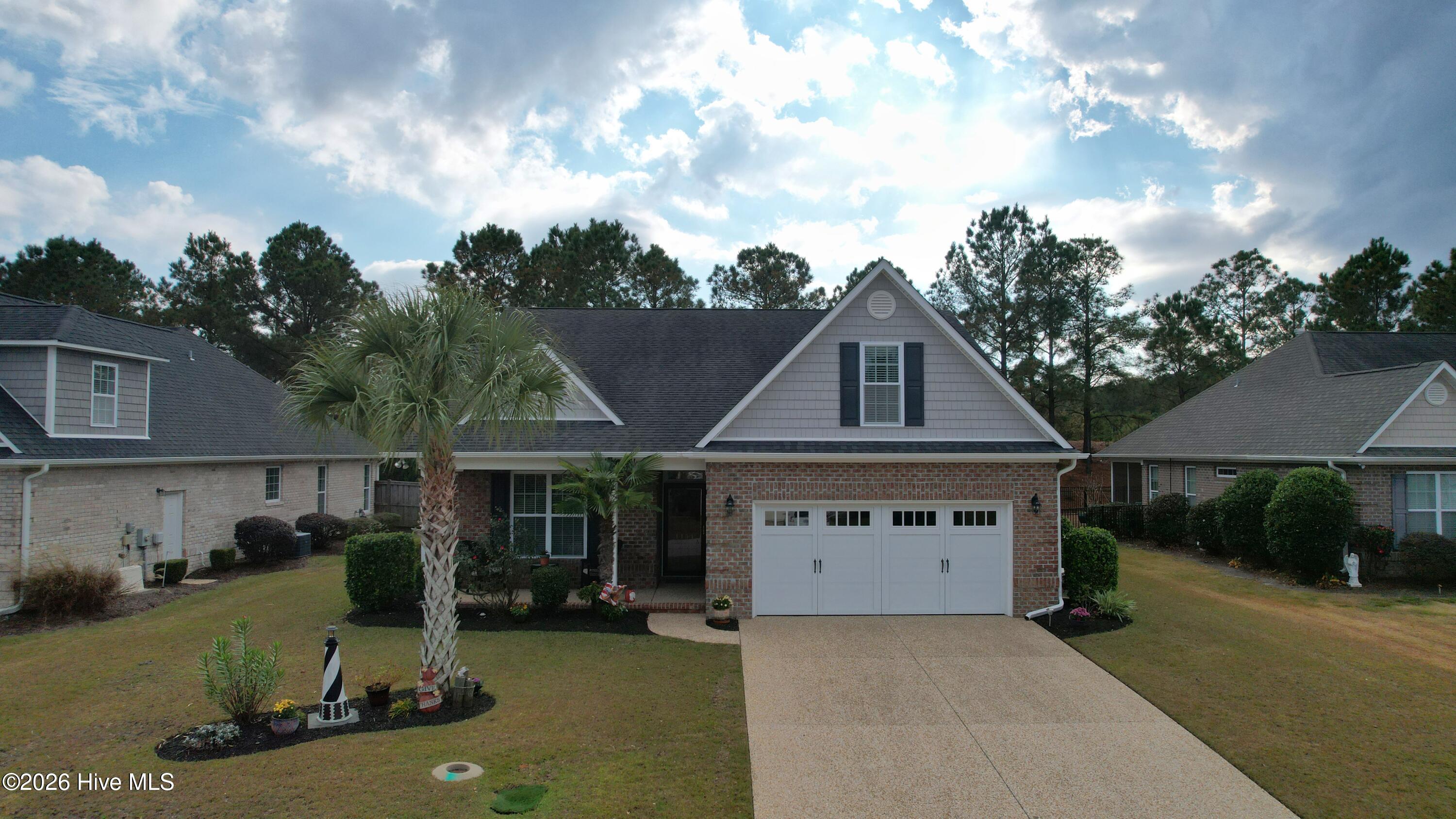 100554045 | Photo 36