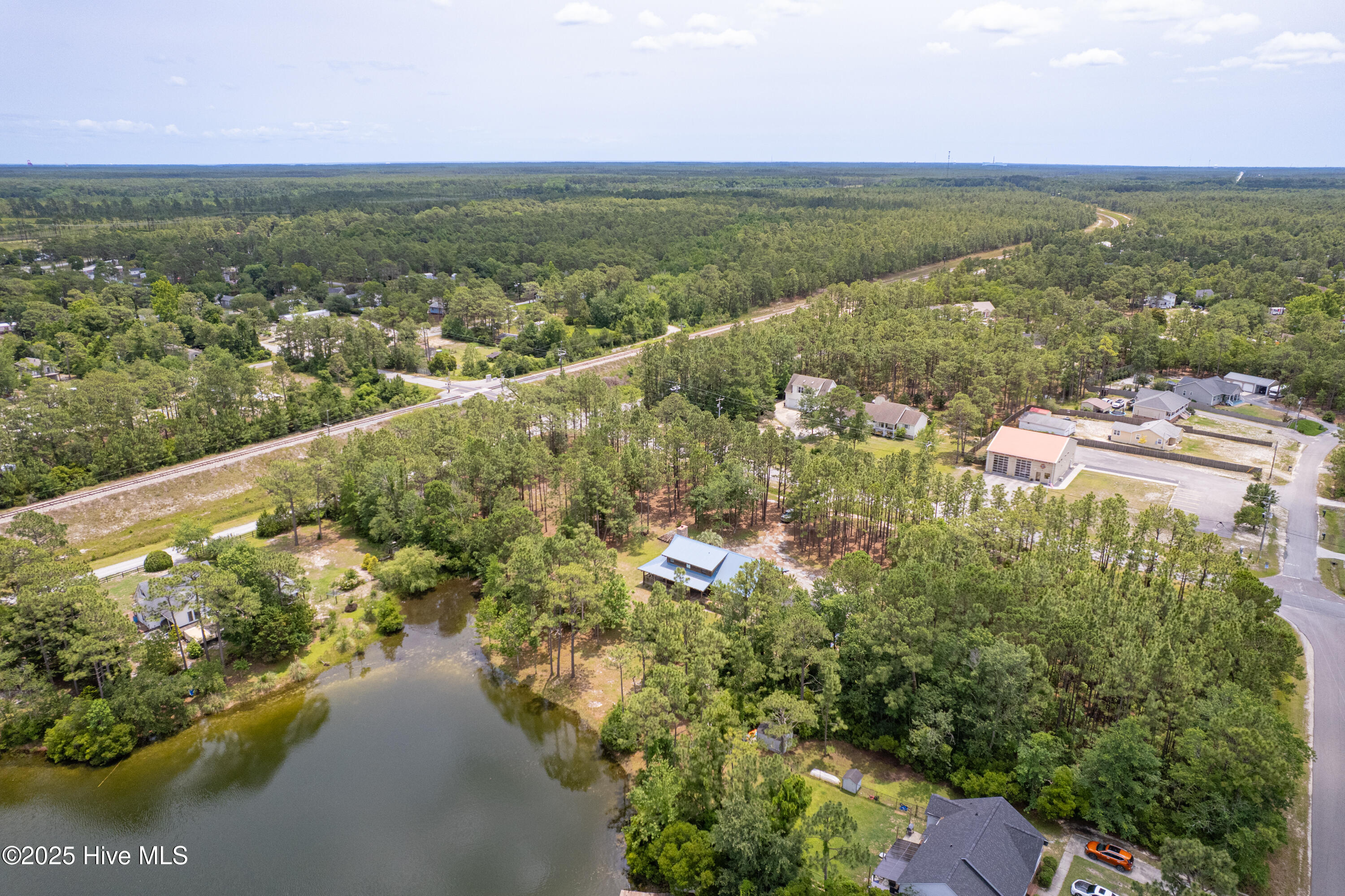 100512756 | Photo 47