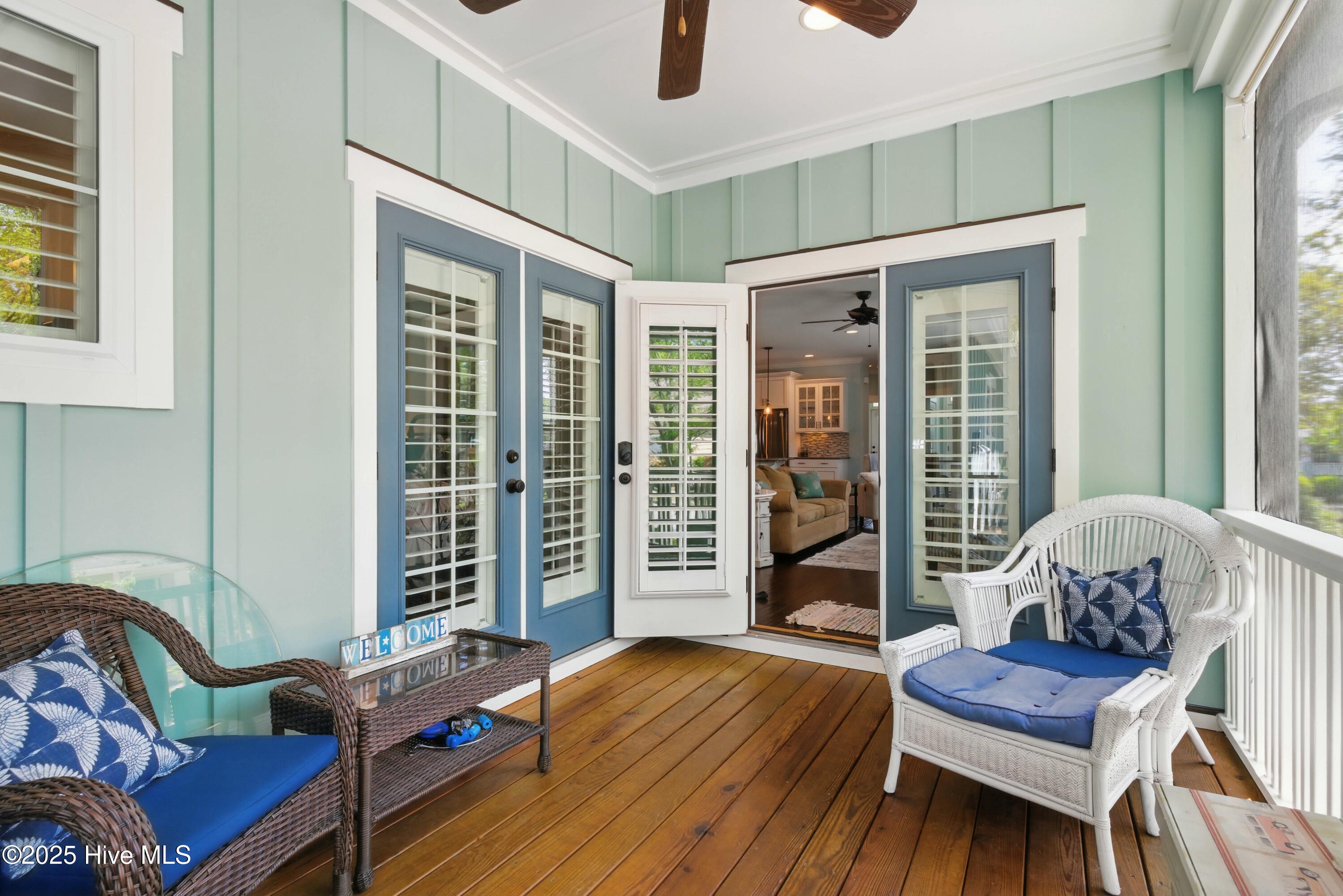 100503387 | Photo 14