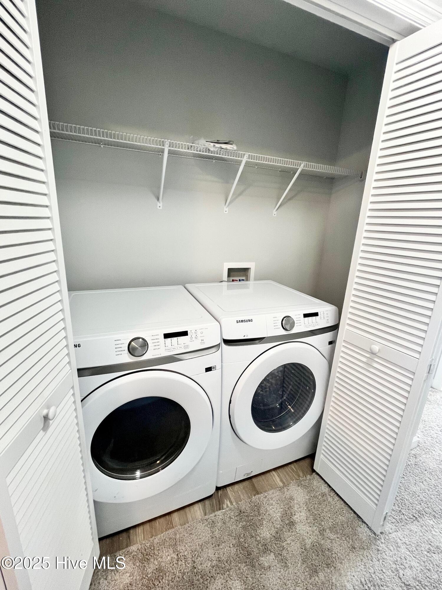 100565727 | Photo 12