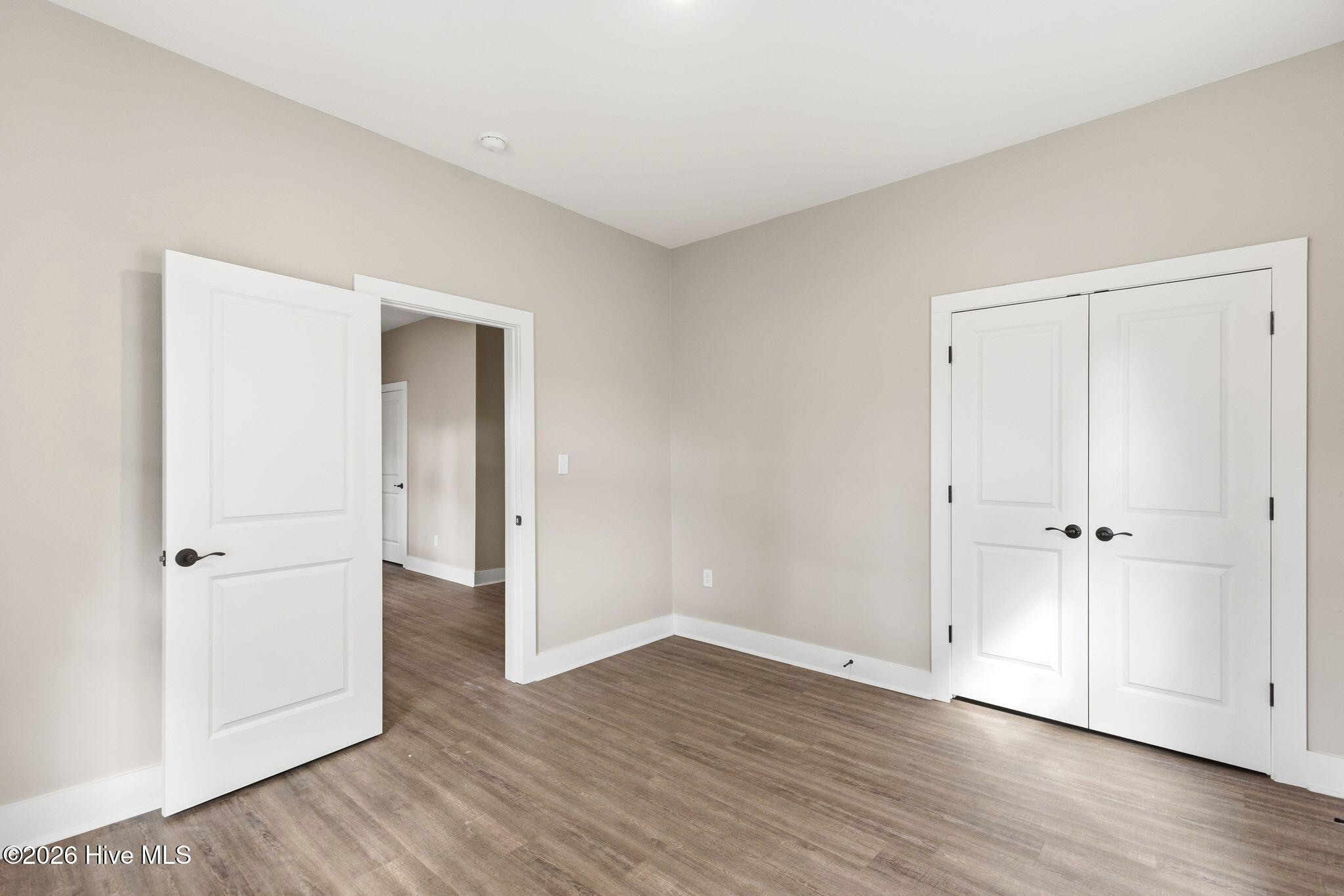 100562420 | Photo 14