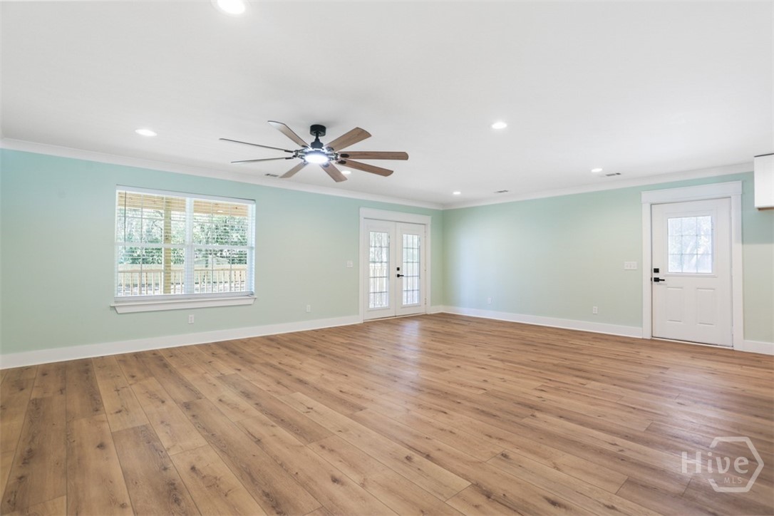 27 Pine Drive