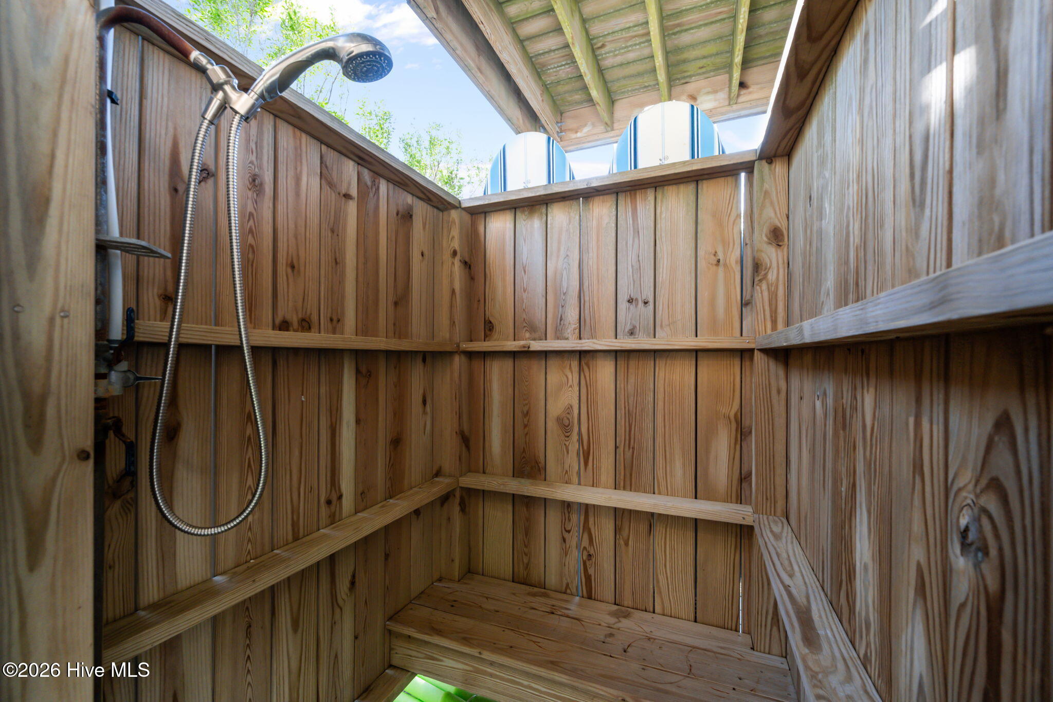 331 Oceanaire Lane, Surf City, NC, 28445