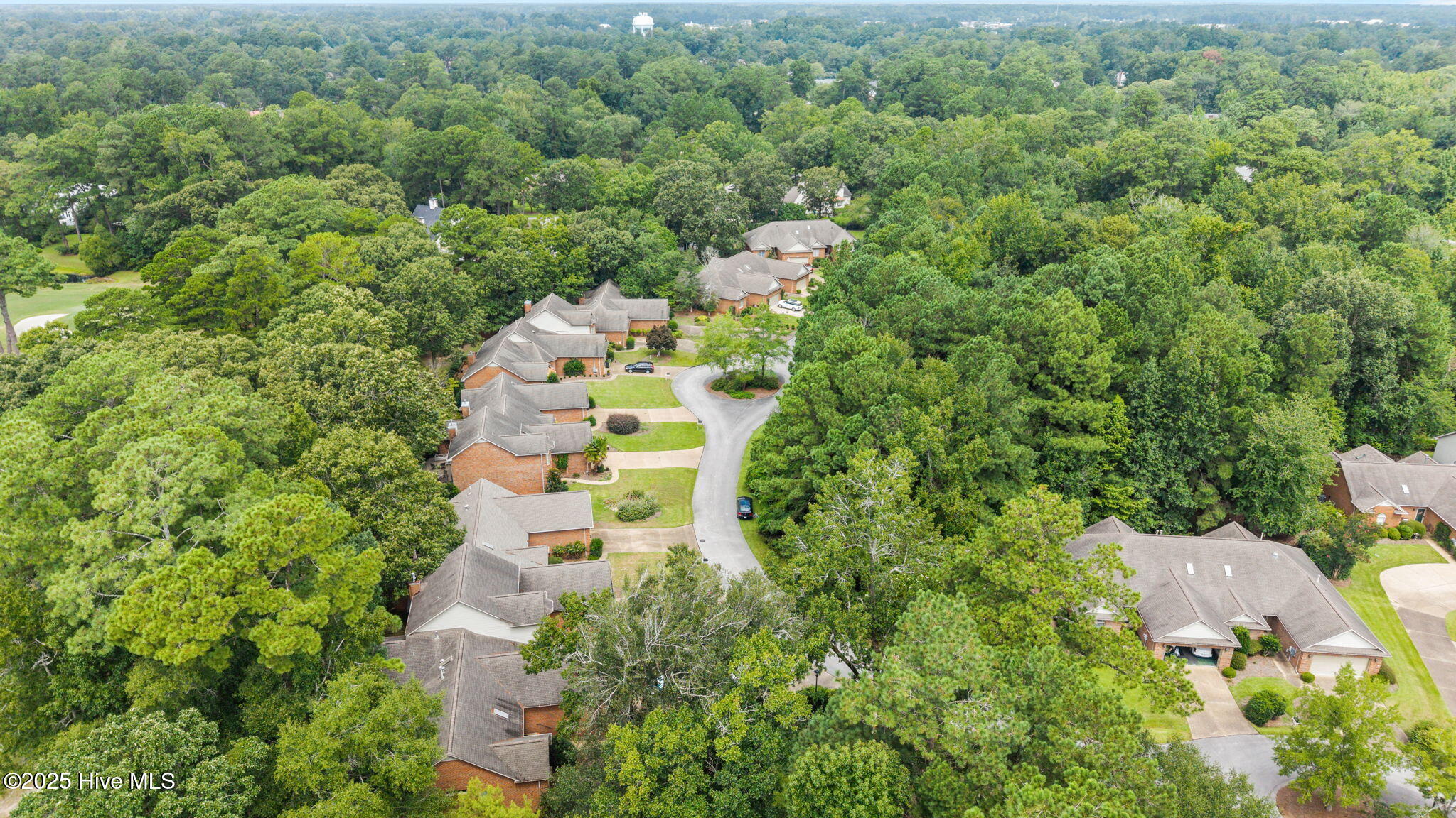 Homes for sale in Trent Woods, NC | 1103 Devonshire Dr, Trent Woods, NC 28562 | MLS# 100524065