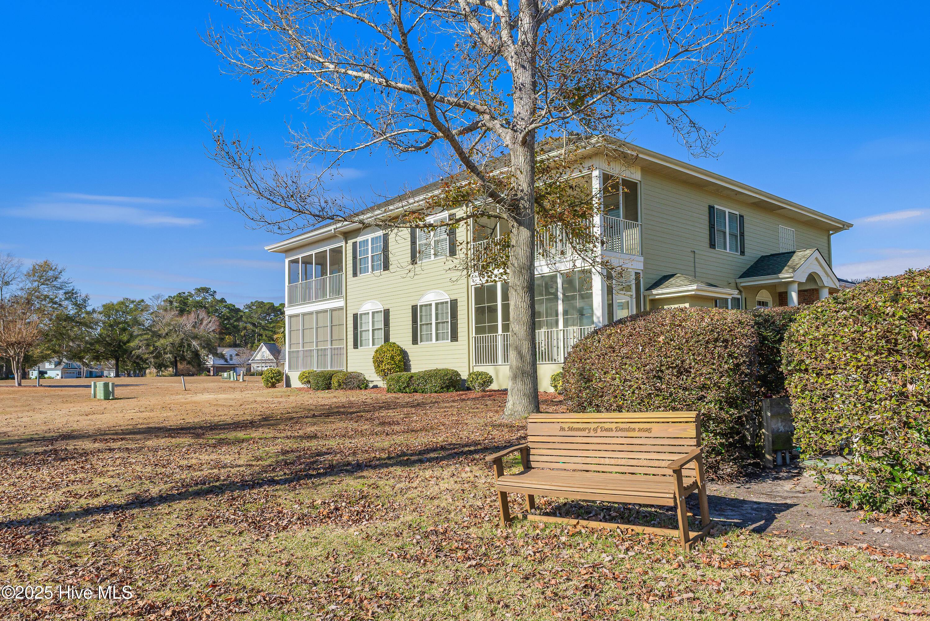 100544193 | Photo 30