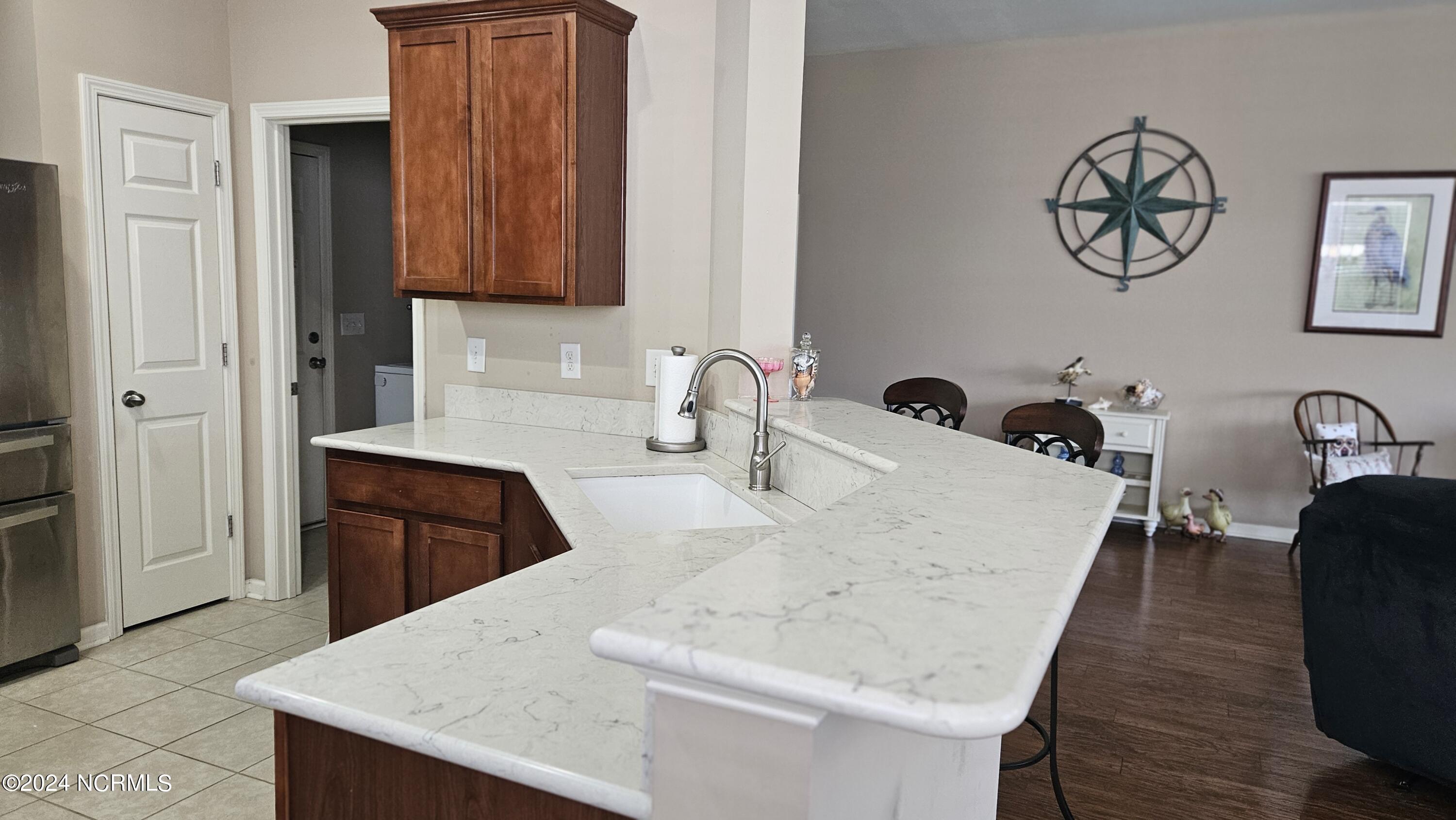 100565741 | Photo 16