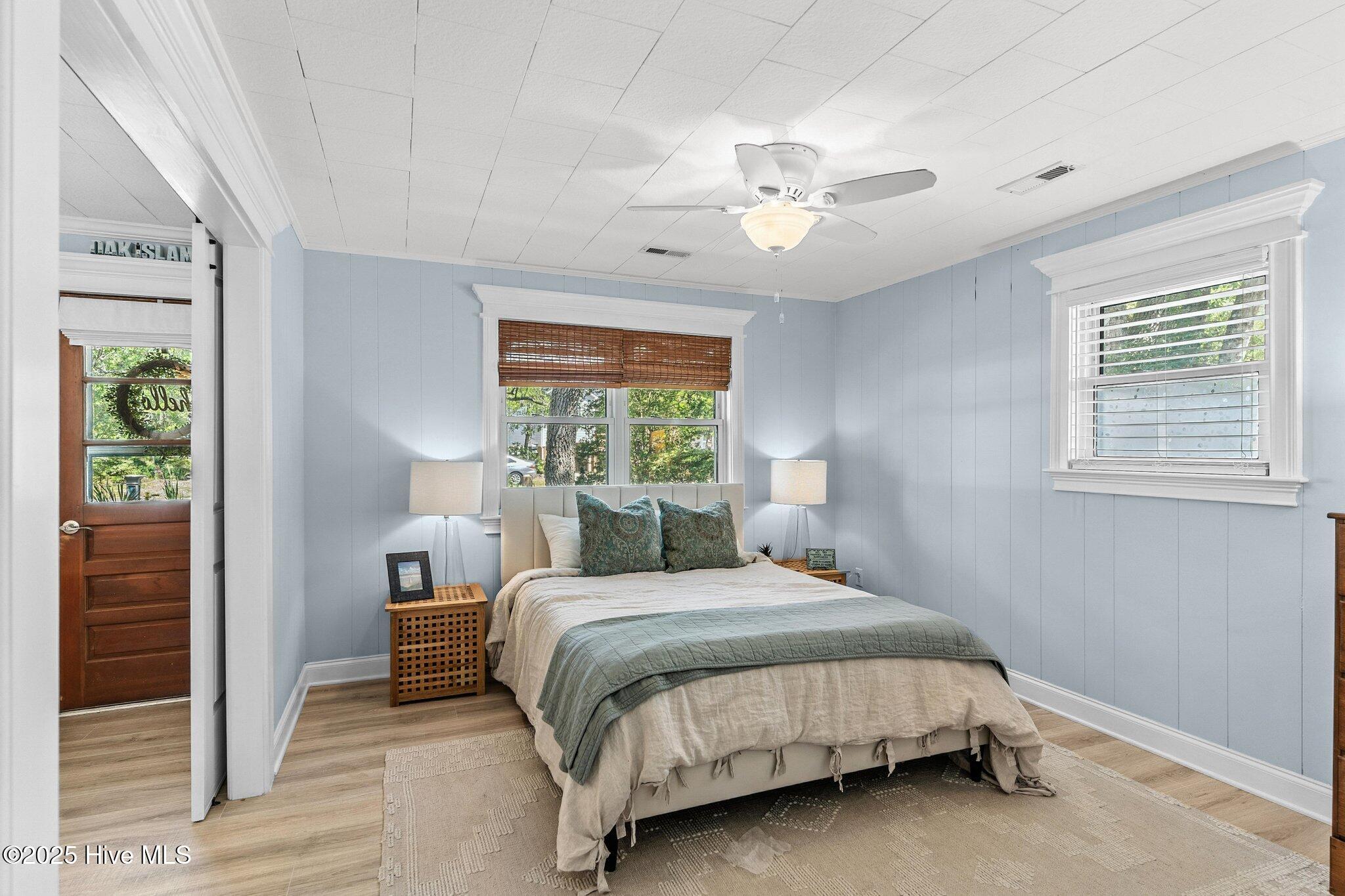 100514497 | Photo 23